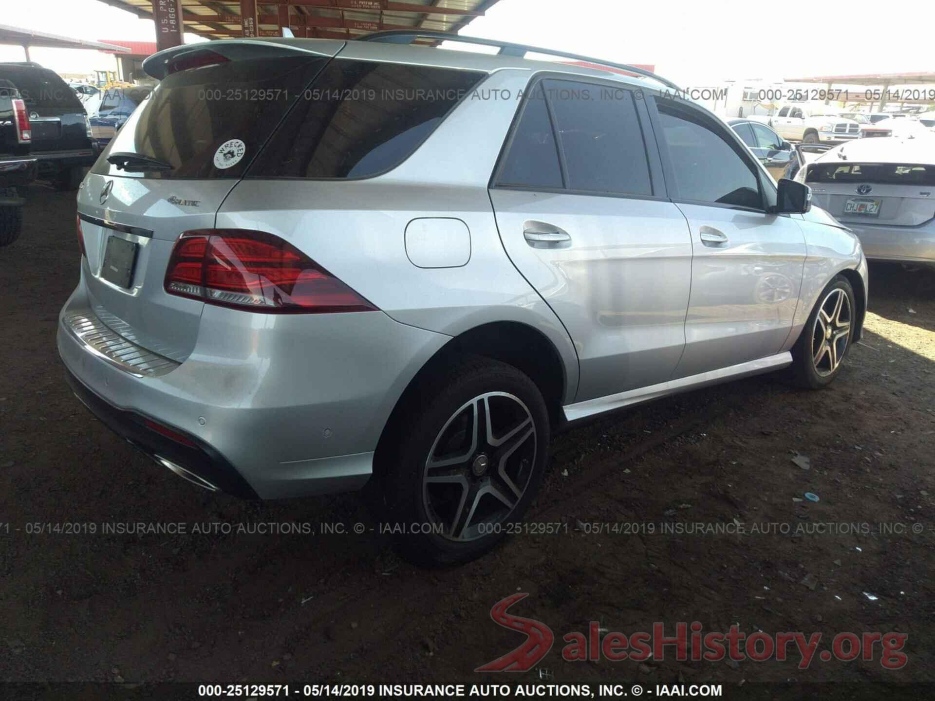 4JGDA5GBXHA837844 2017 MERCEDES-BENZ GLE