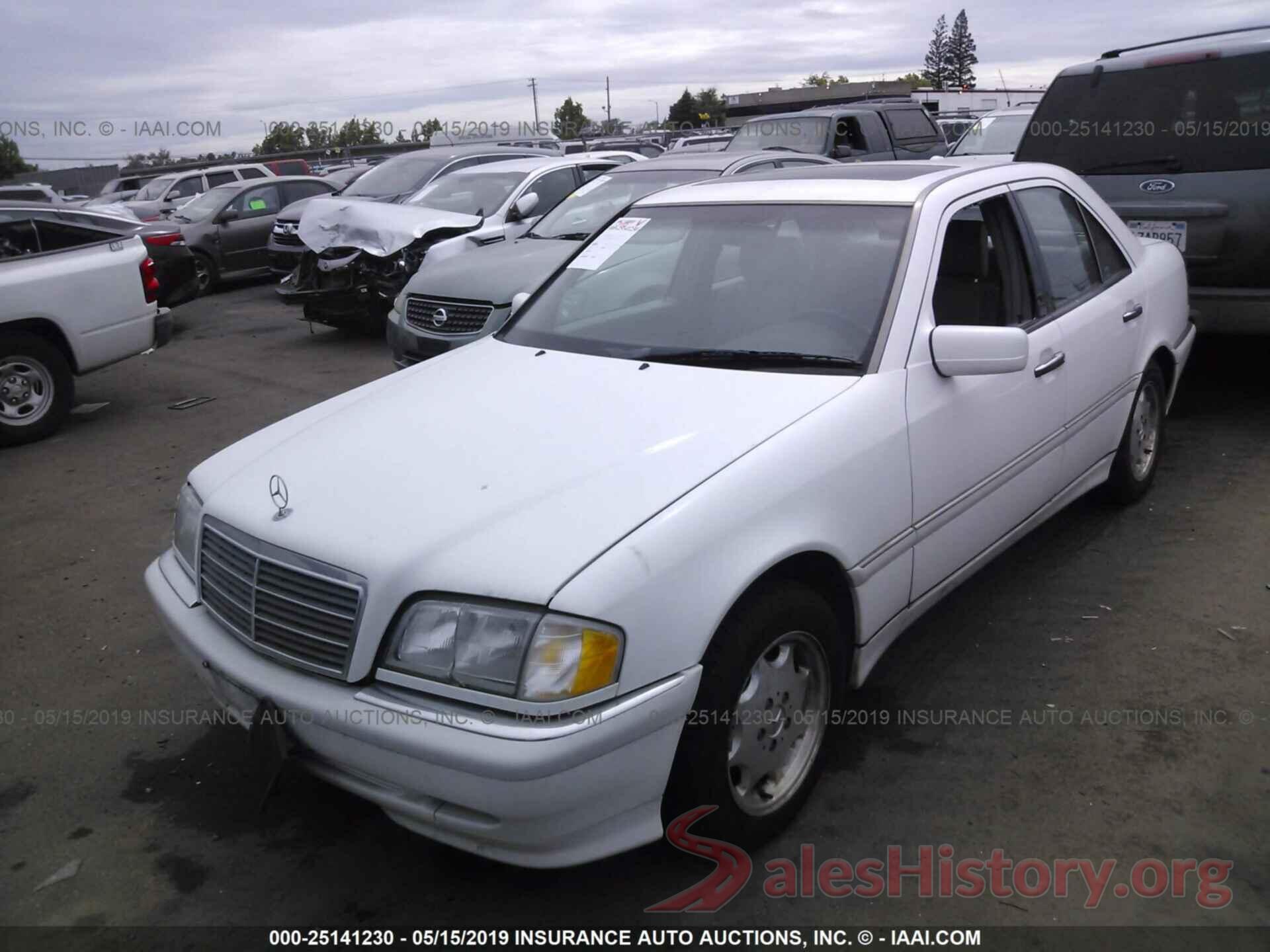 WDBHA24G0YA832638 2000 MERCEDES-BENZ C