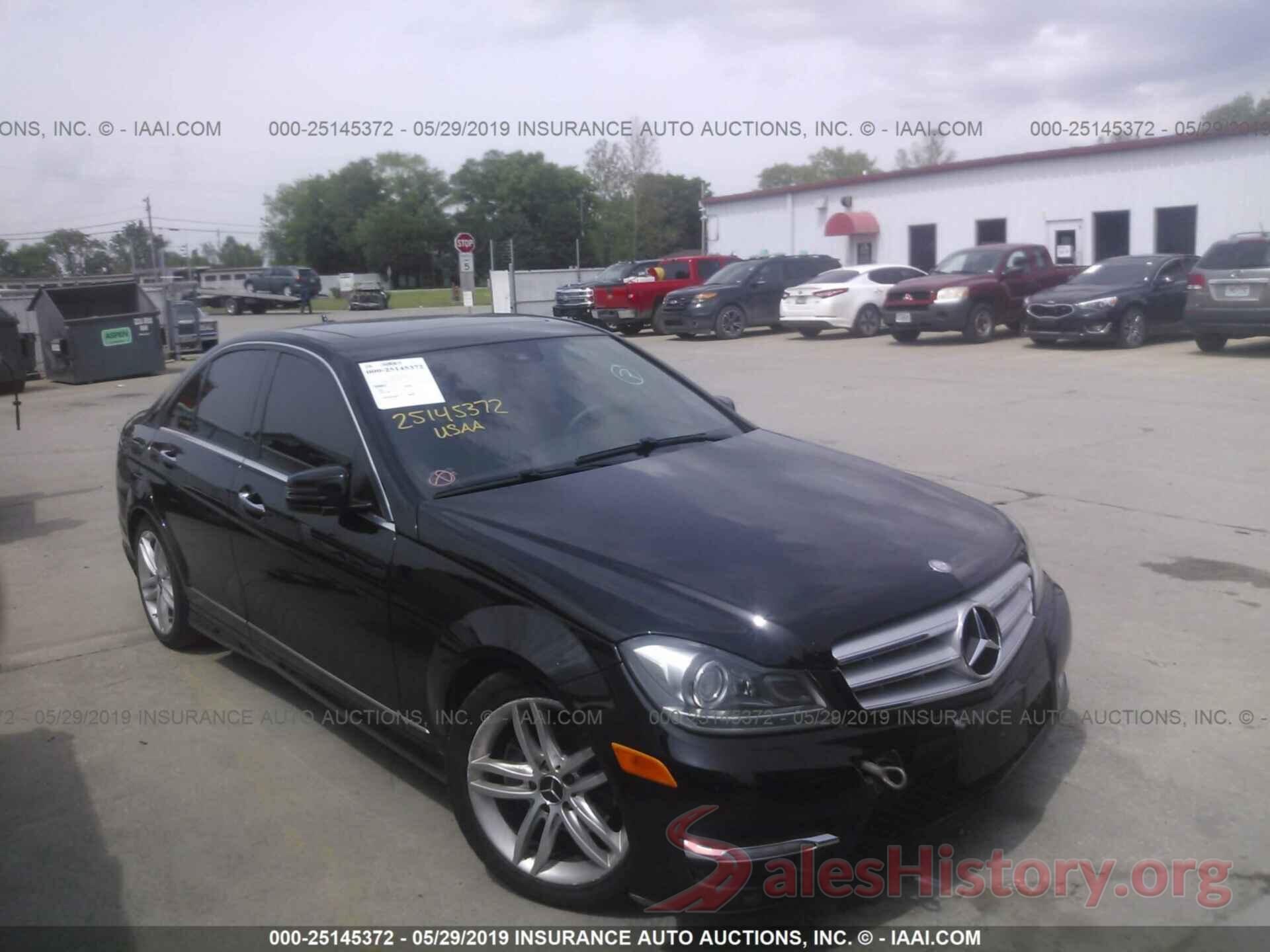 WDDGF8BB5CR230262 2012 MERCEDES-BENZ C