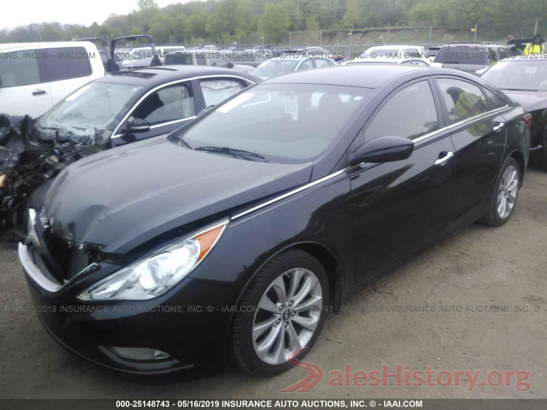 5NPEC4AC0BH297726 2011 HYUNDAI SONATA