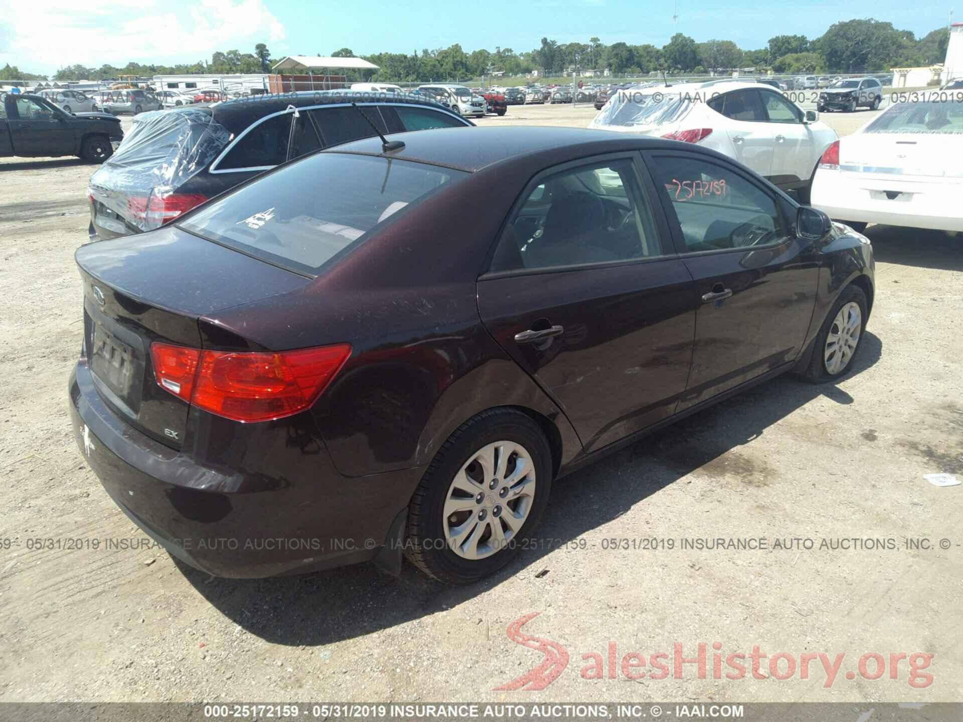 KNAFU4A25B5352306 2011 KIA FORTE