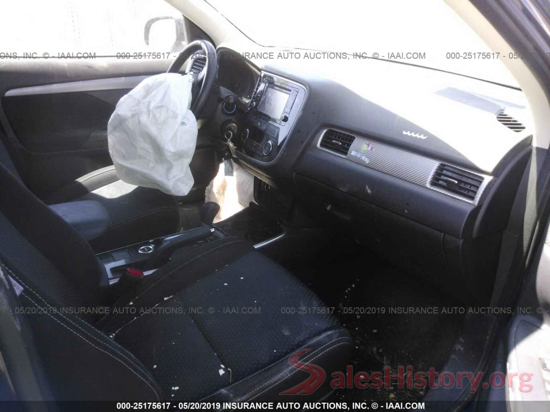 JA4AZ2A32HZ018502 2017 MITSUBISHI OUTLANDER