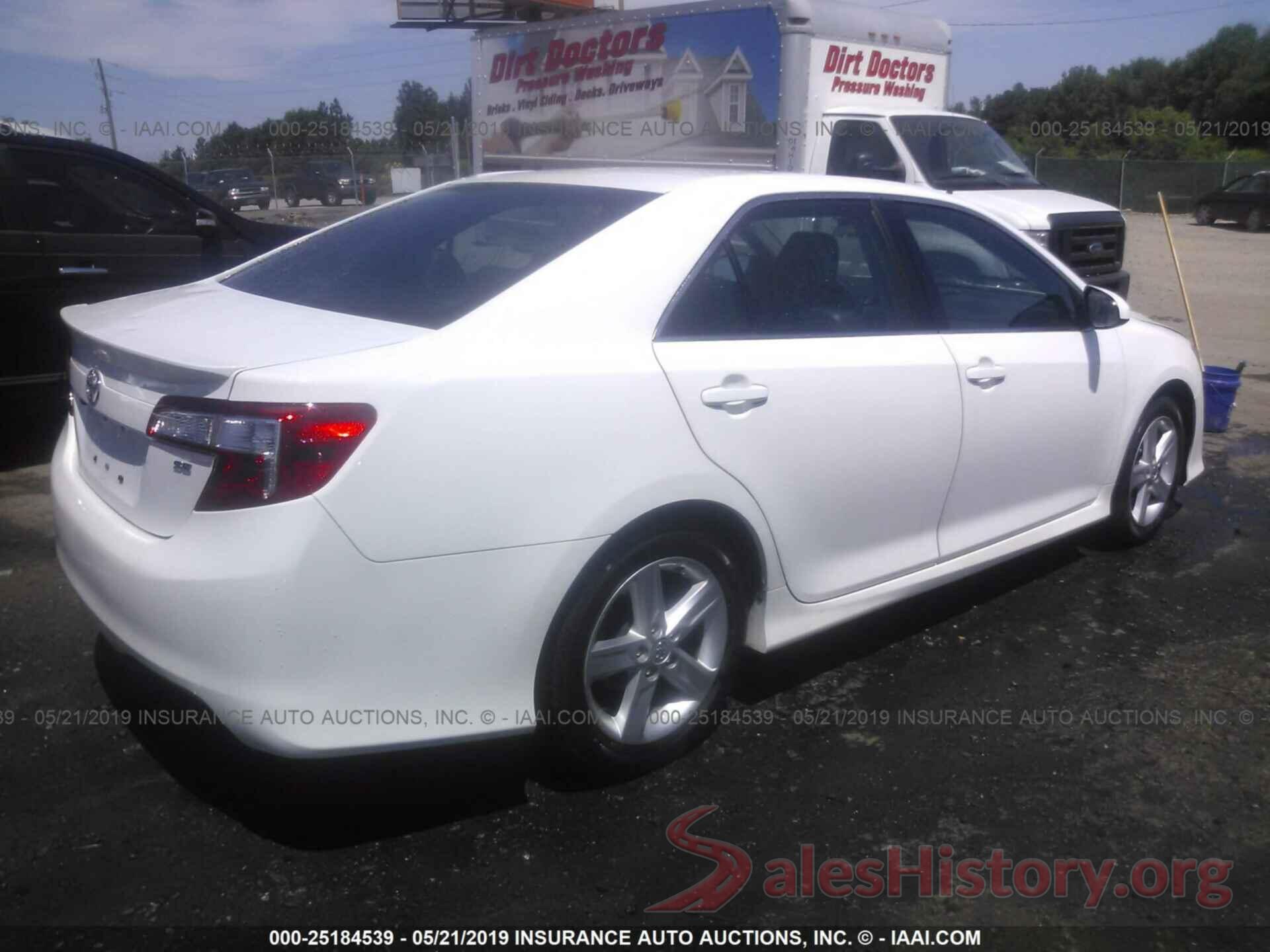 4T1BF1FK2EU752509 2014 TOYOTA CAMRY