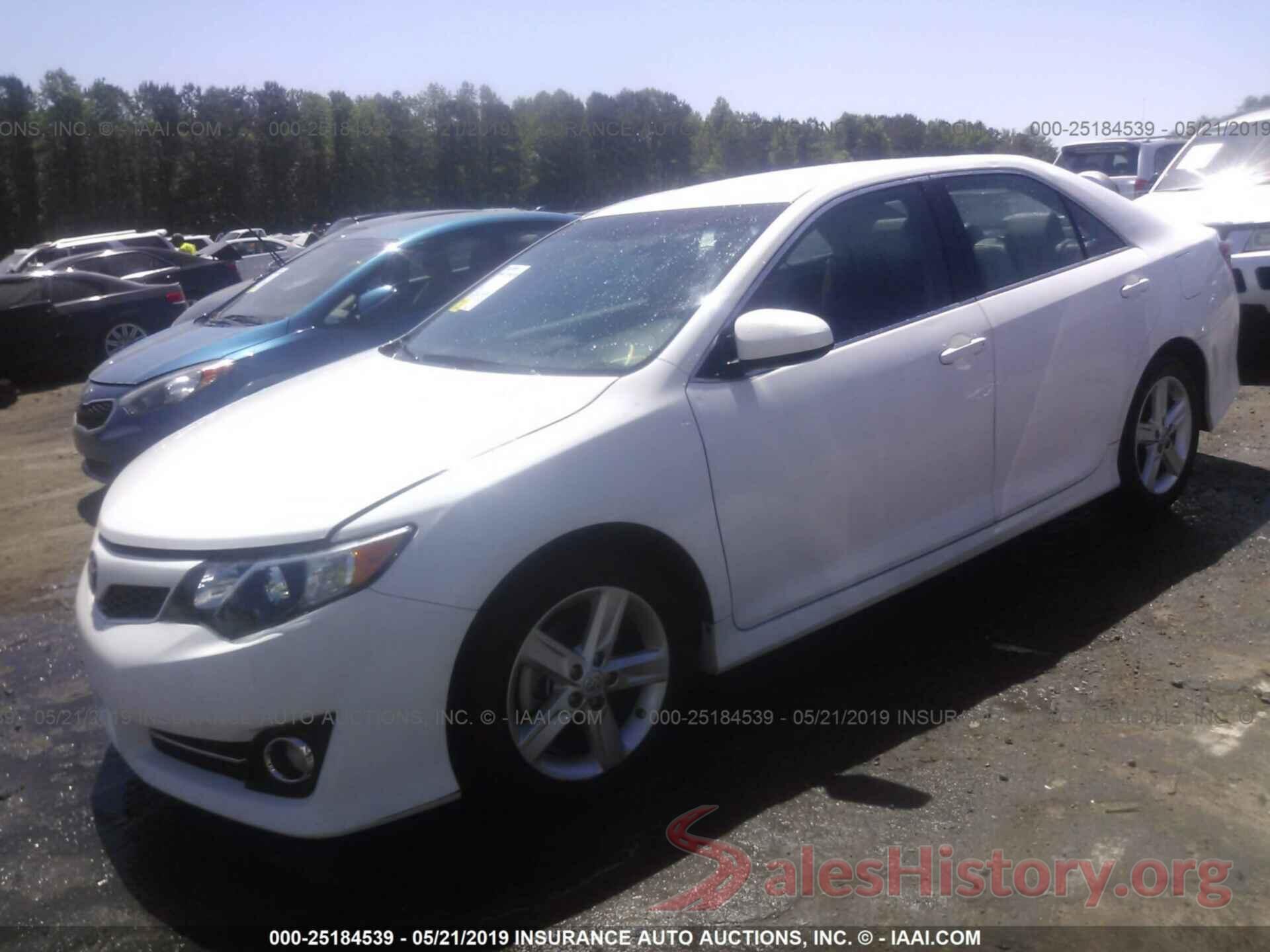 4T1BF1FK2EU752509 2014 TOYOTA CAMRY