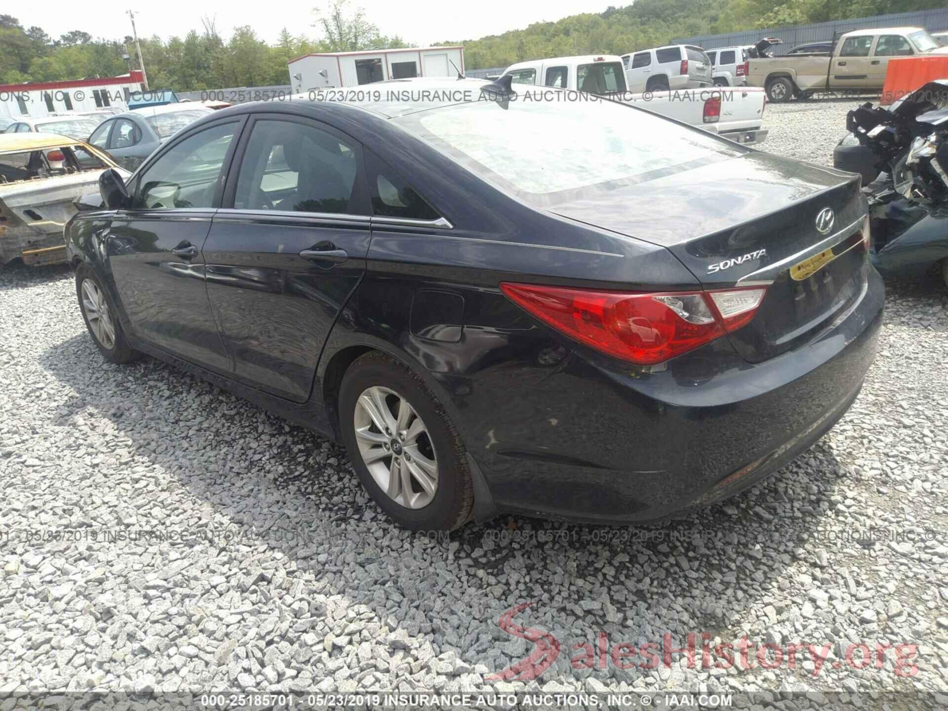 5NPEB4AC5BH098870 2011 HYUNDAI SONATA