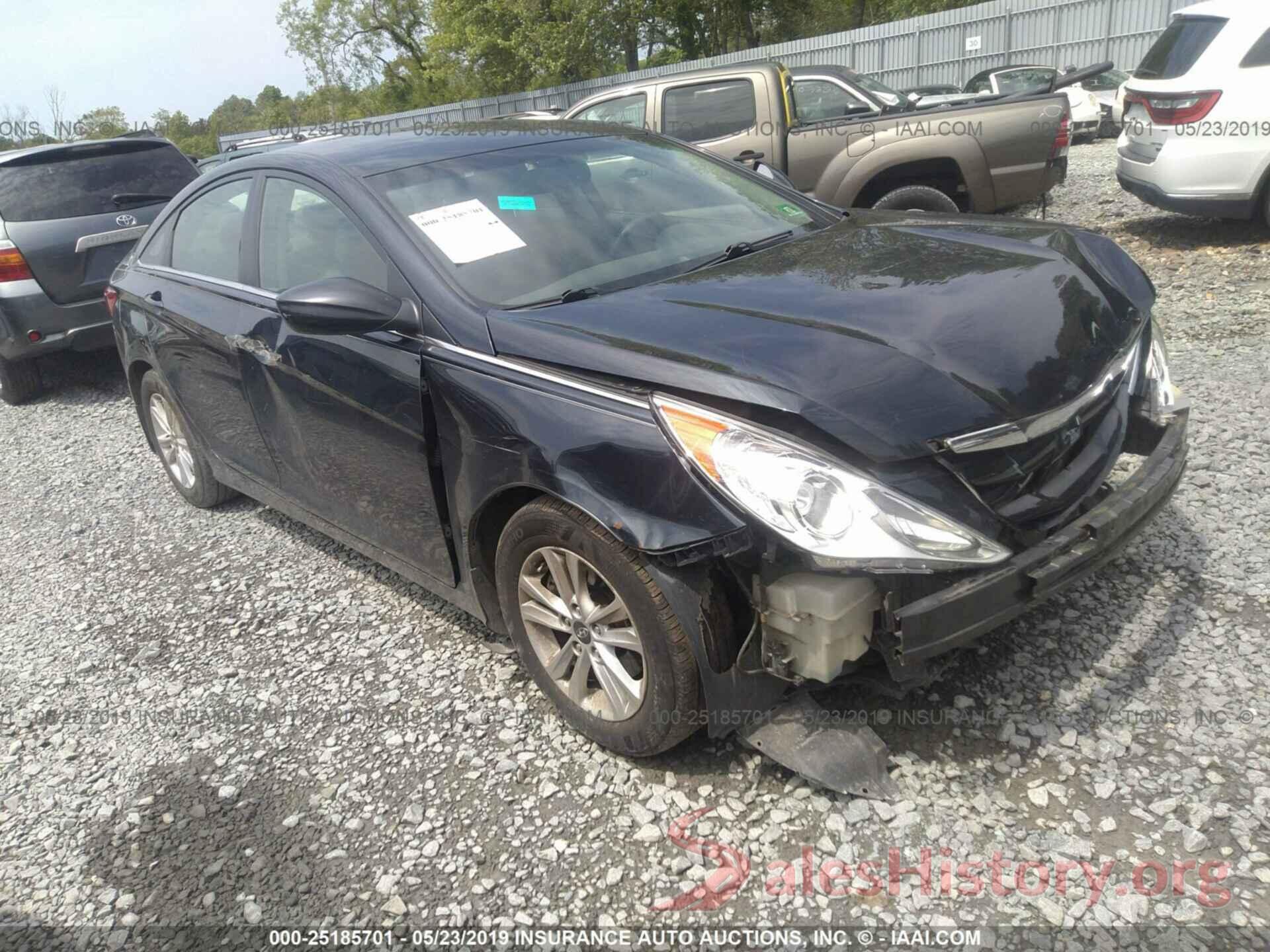 5NPEB4AC5BH098870 2011 HYUNDAI SONATA