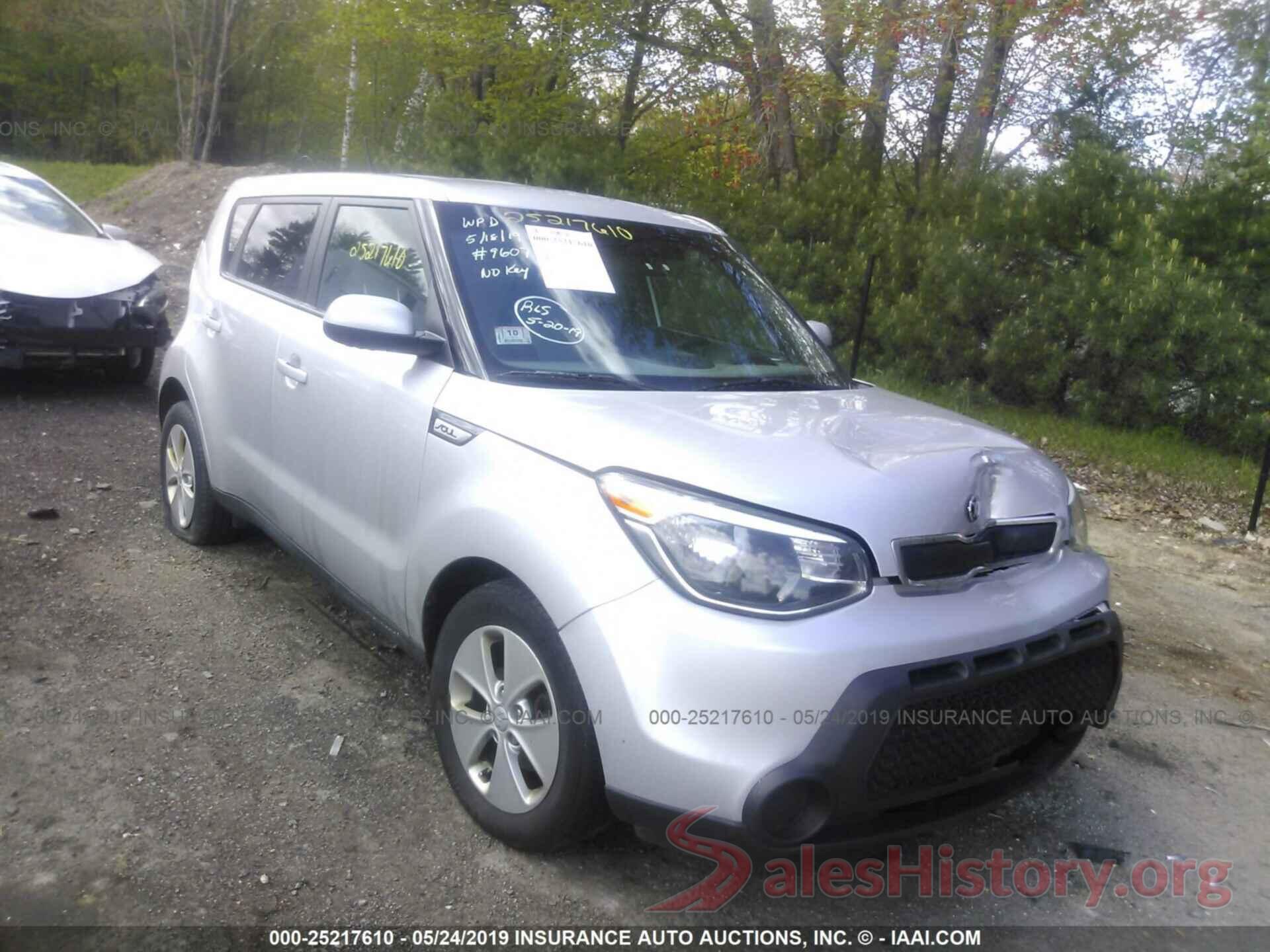 KNDJN2A2XG7828771 2016 KIA Soul