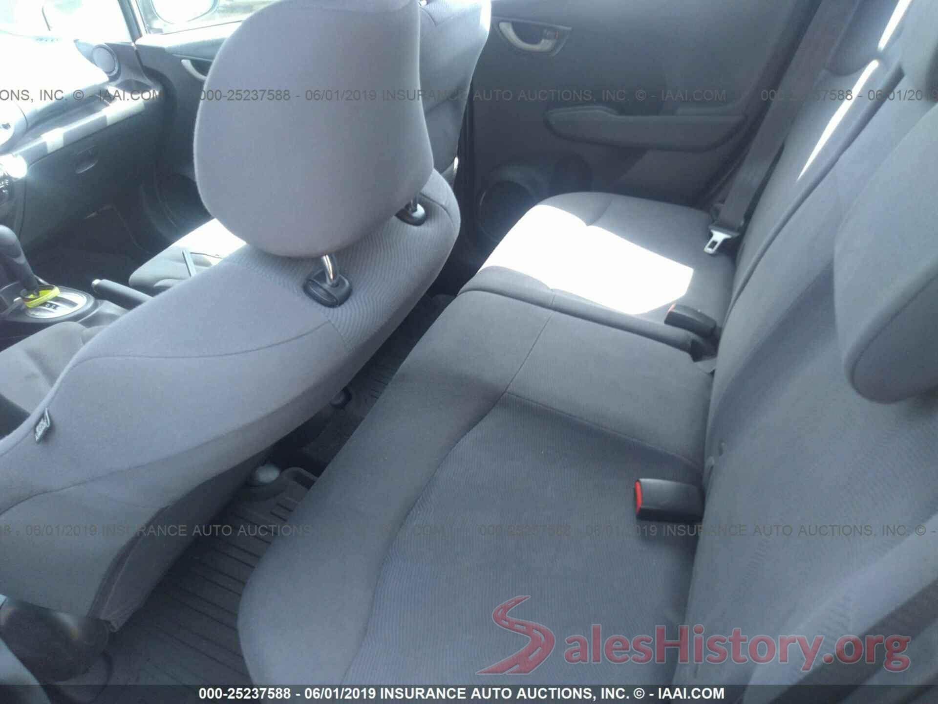 JHMGE8H37DC068084 2013 HONDA FIT