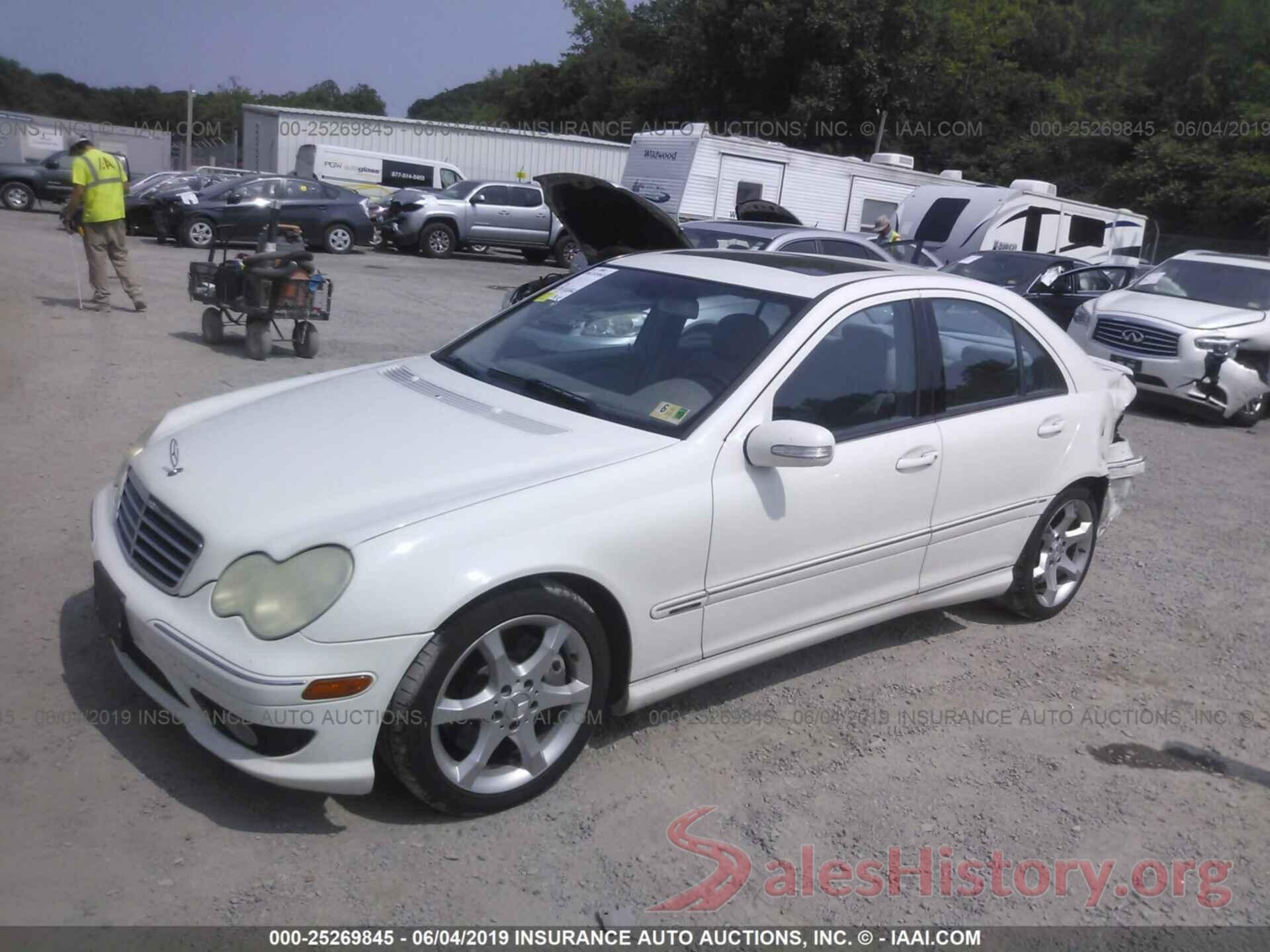 WDBRF52H97F931110 2007 MERCEDES-BENZ C