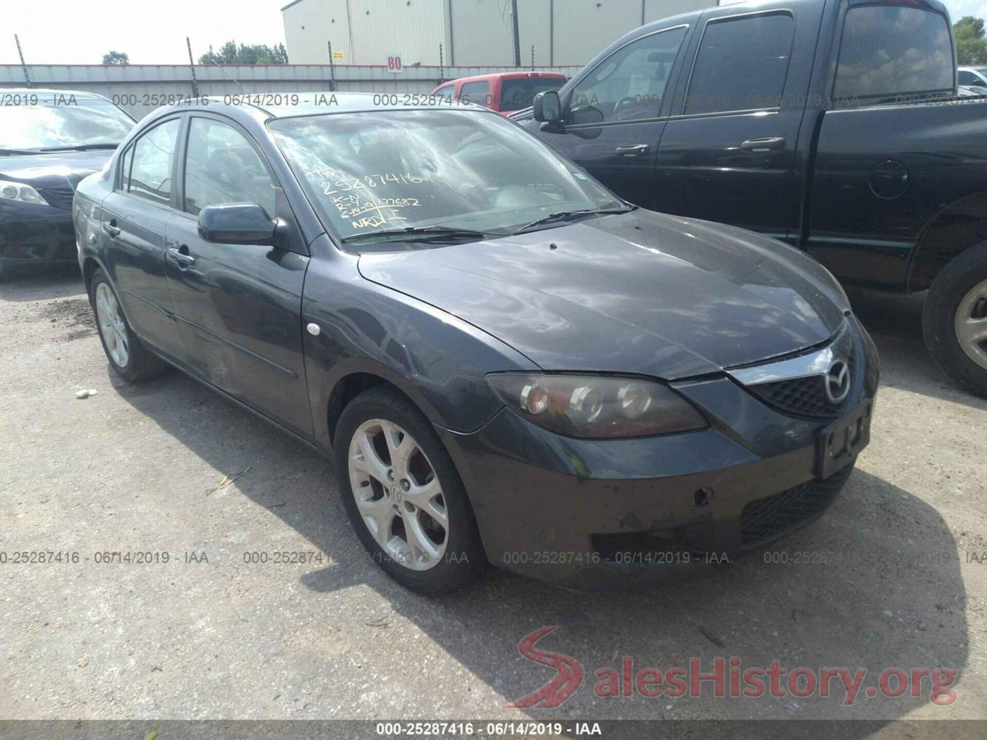 JM1BK32F681182055 2008 MAZDA 3