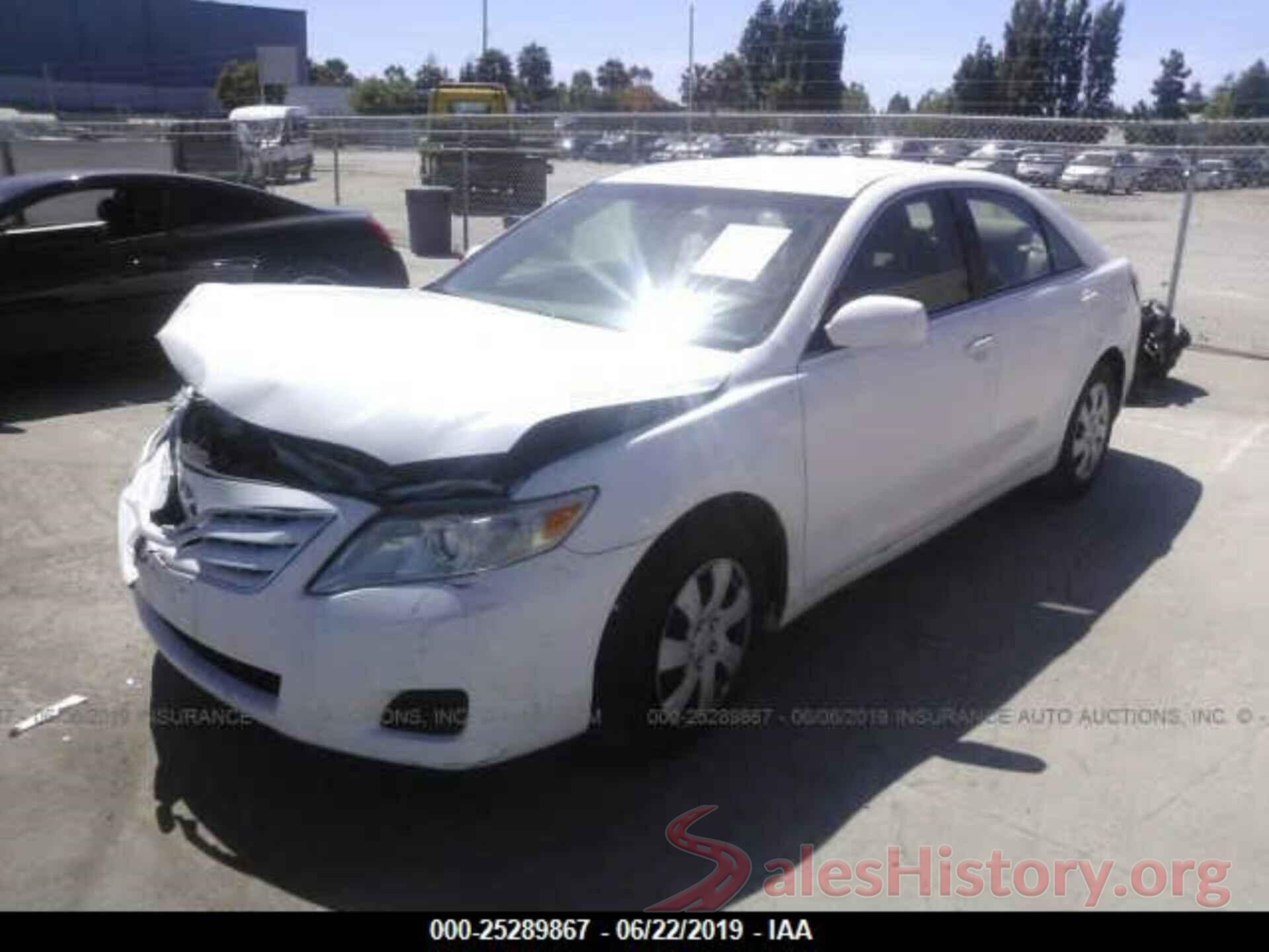 4T4BF3EK2BR208896 2011 TOYOTA CAMRY