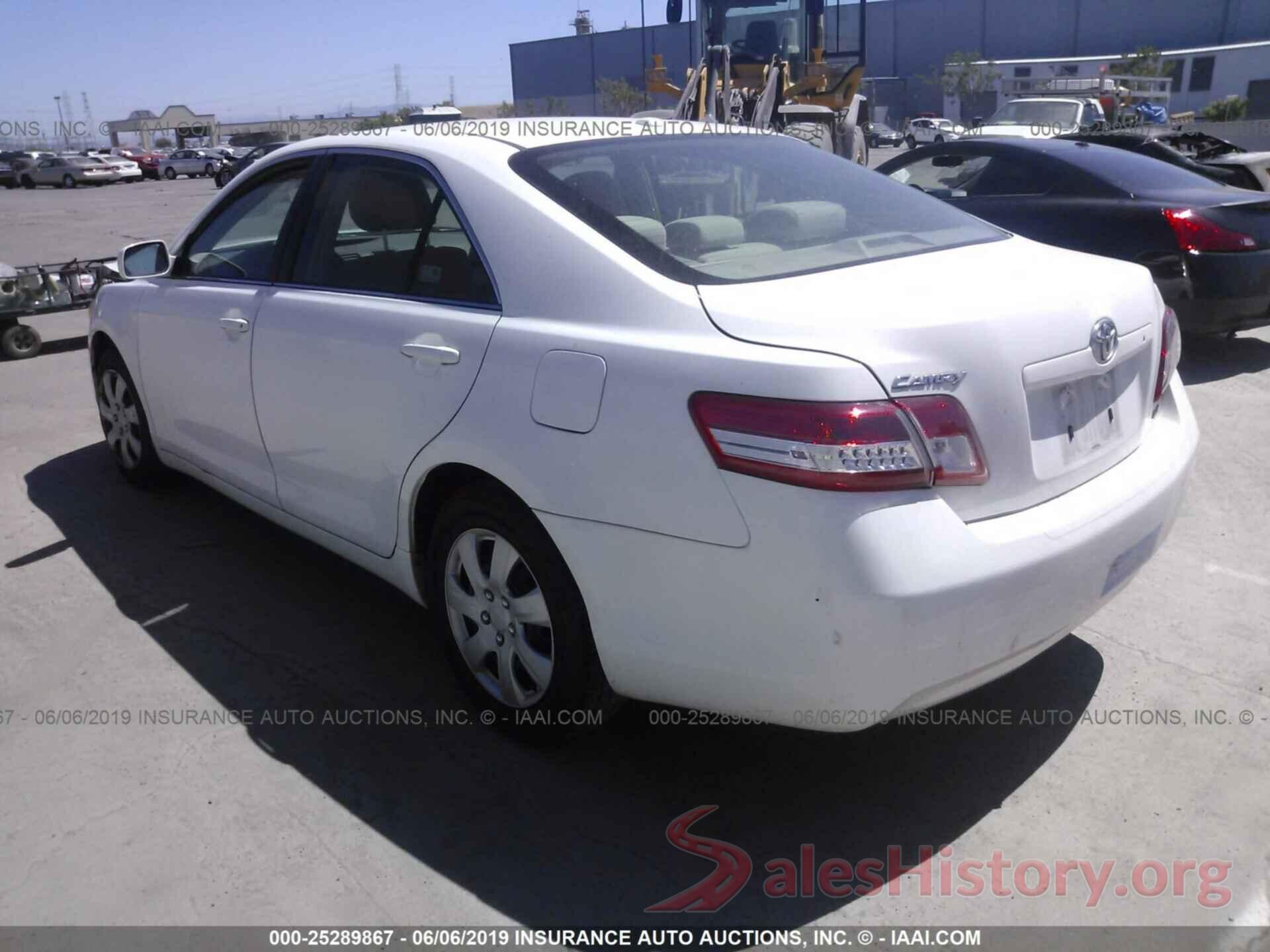 4T4BF3EK2BR208896 2011 TOYOTA CAMRY