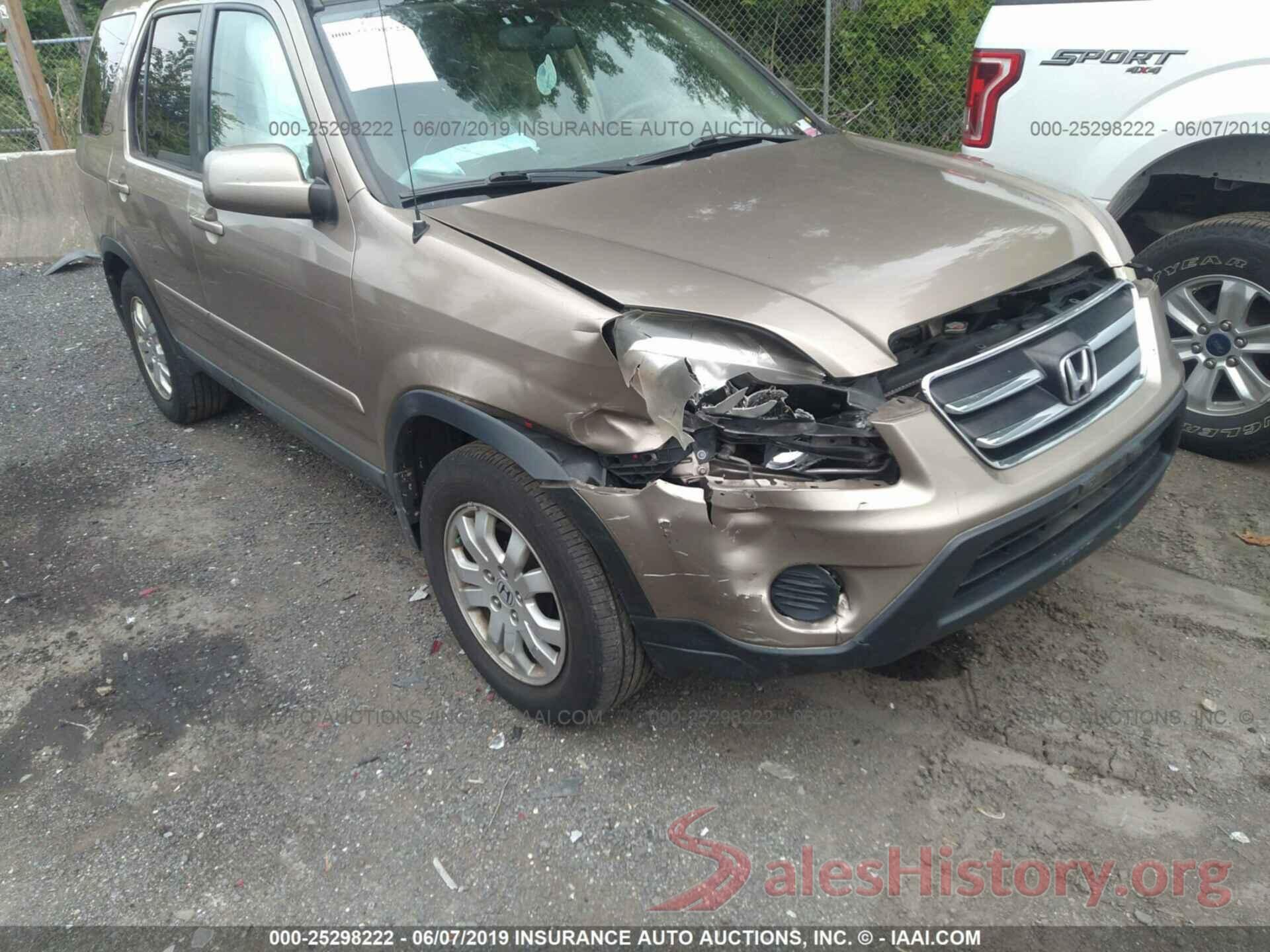 SHSRD78905U320377 2005 HONDA CR-V