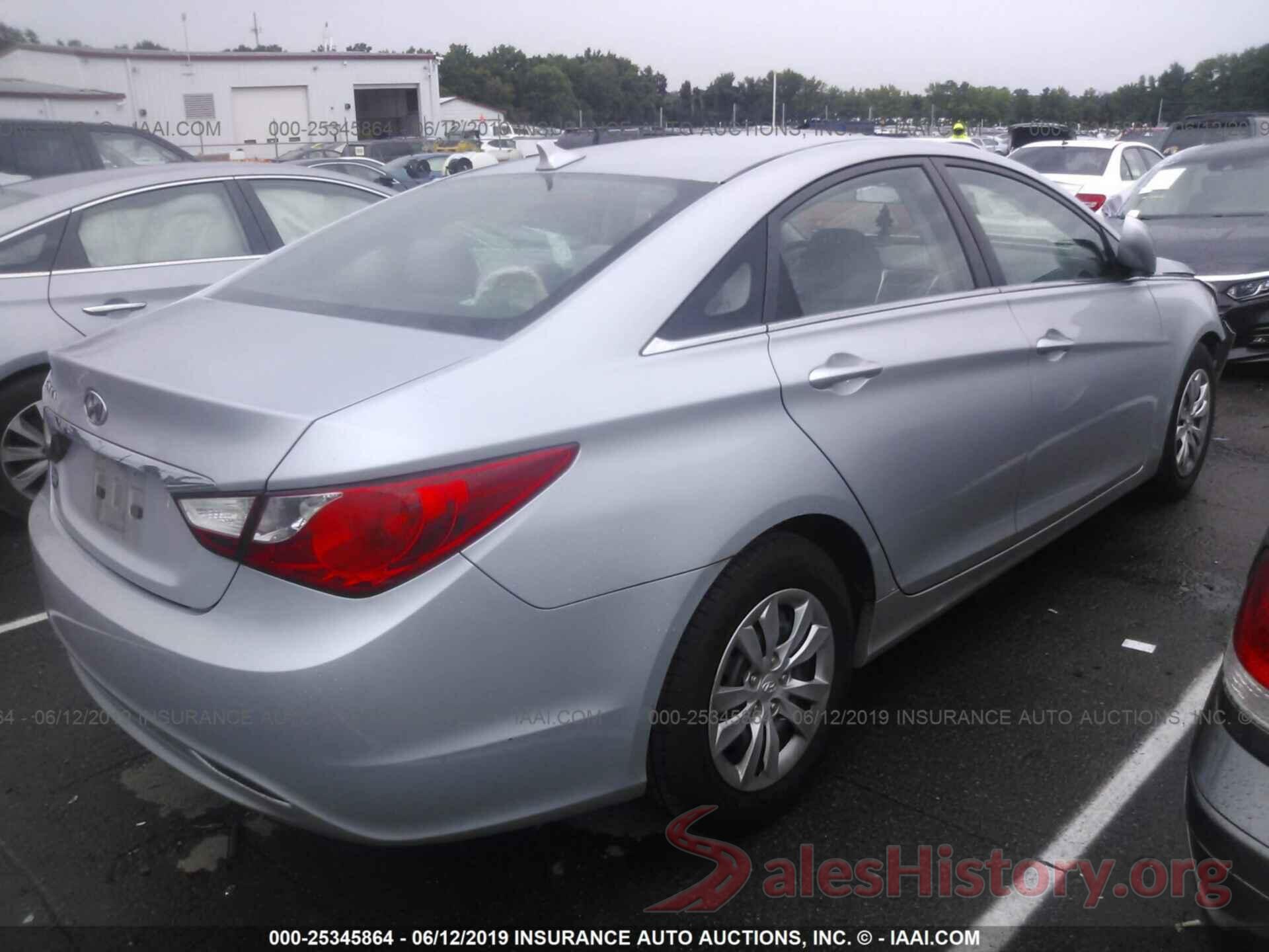 5NPEB4AC4BH055492 2011 HYUNDAI SONATA