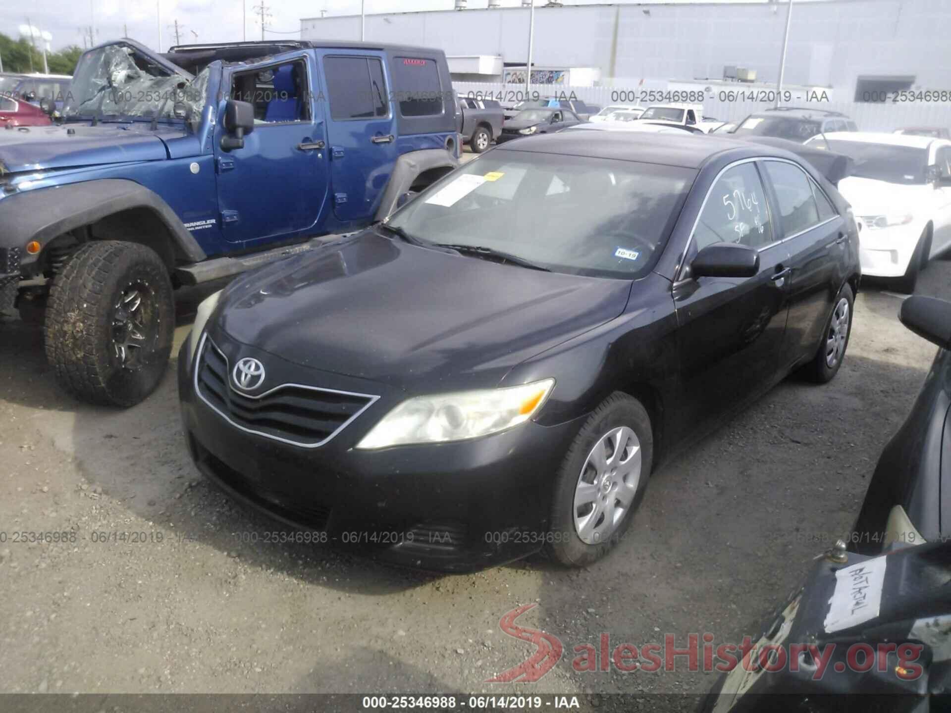 4T1BF3EK1BU137300 2011 TOYOTA CAMRY