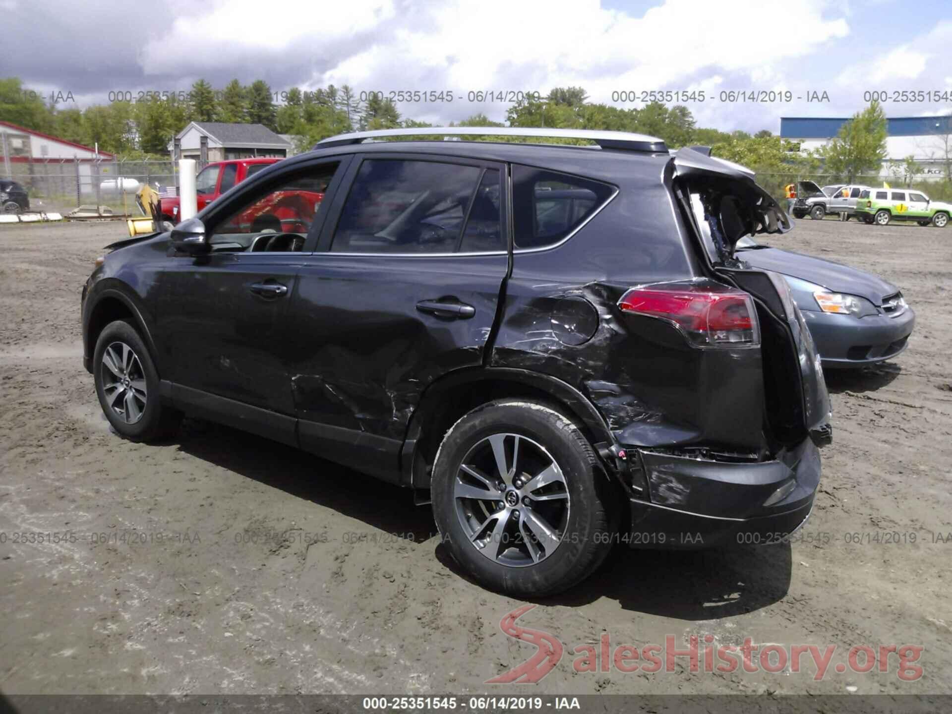 JTMRFREV6JJ182930 2018 TOYOTA RAV4