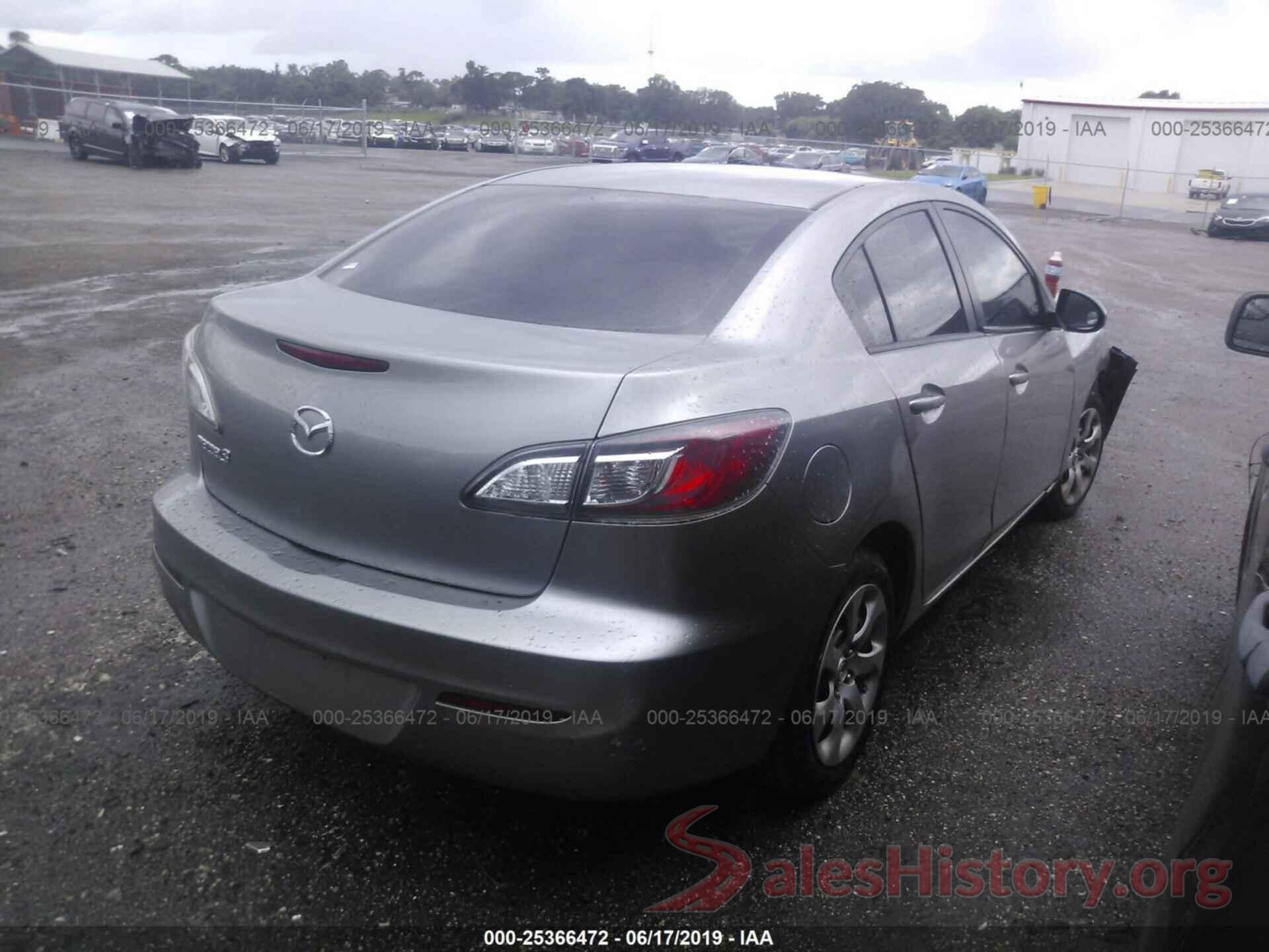 JM1BL1TF0D1741285 2013 MAZDA 3