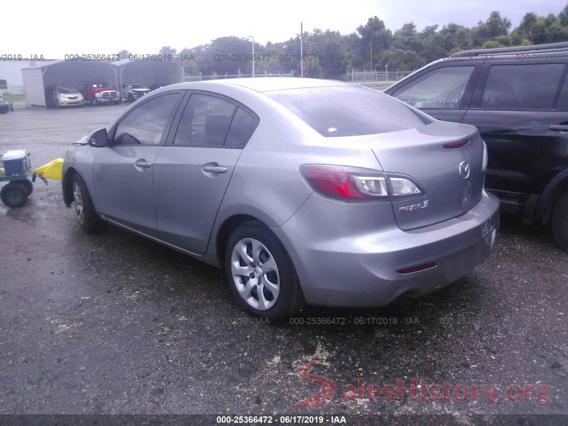 JM1BL1TF0D1741285 2013 MAZDA 3