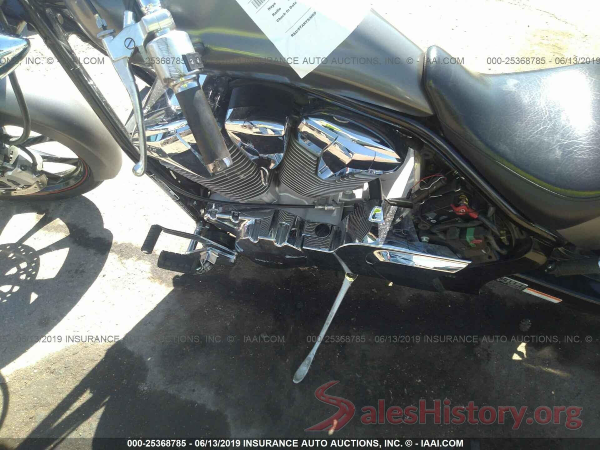 JH2SC6158AK000774 2010 HONDA VT1300