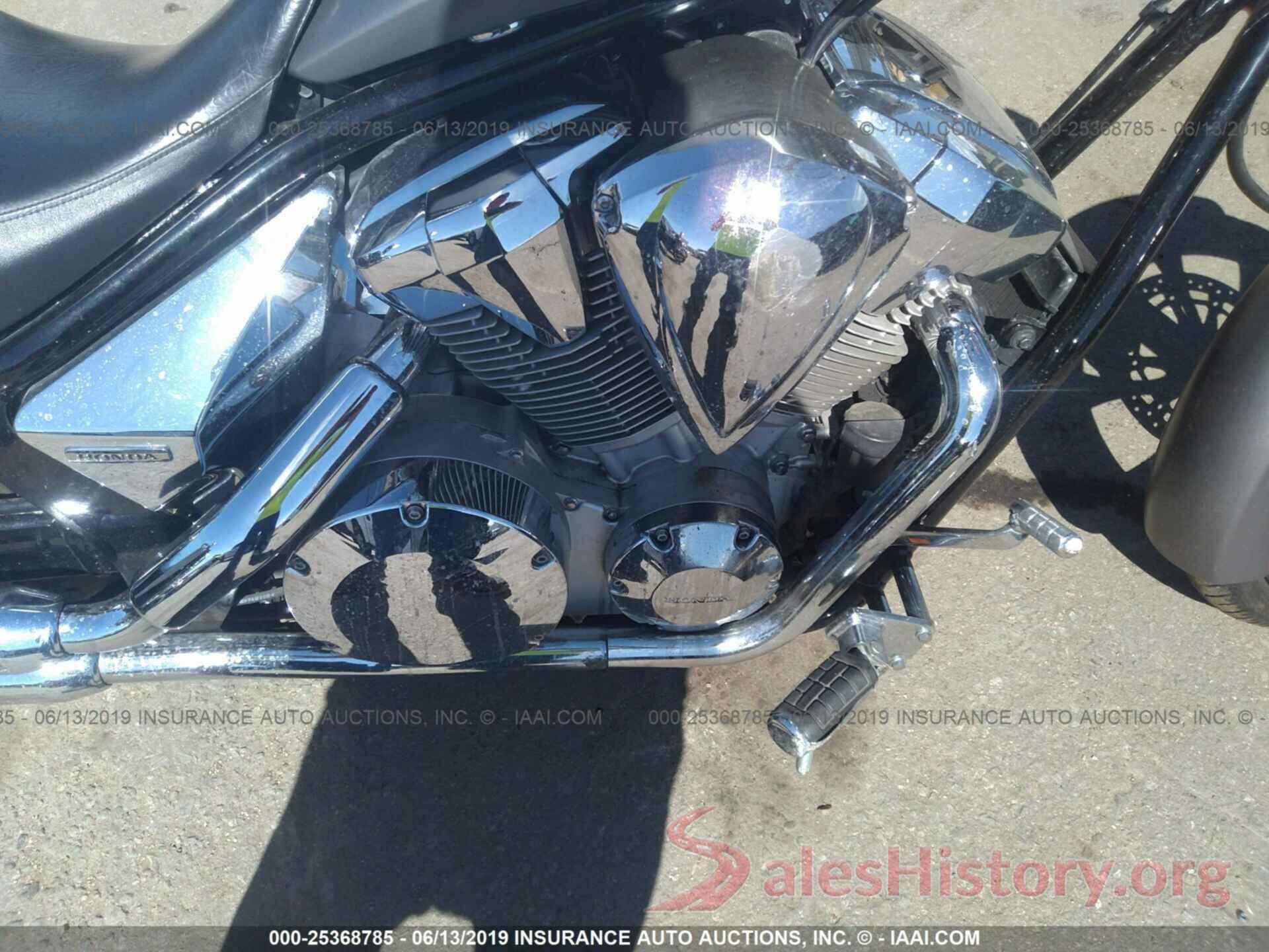 JH2SC6158AK000774 2010 HONDA VT1300