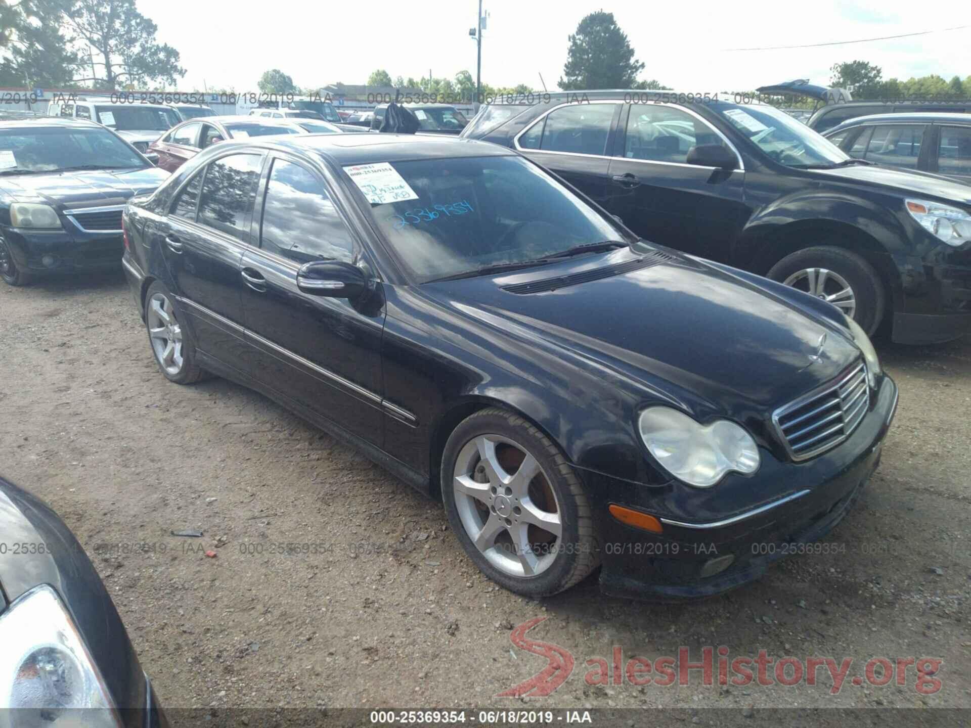 WDBRF52H47E027011 2007 MERCEDES-BENZ C