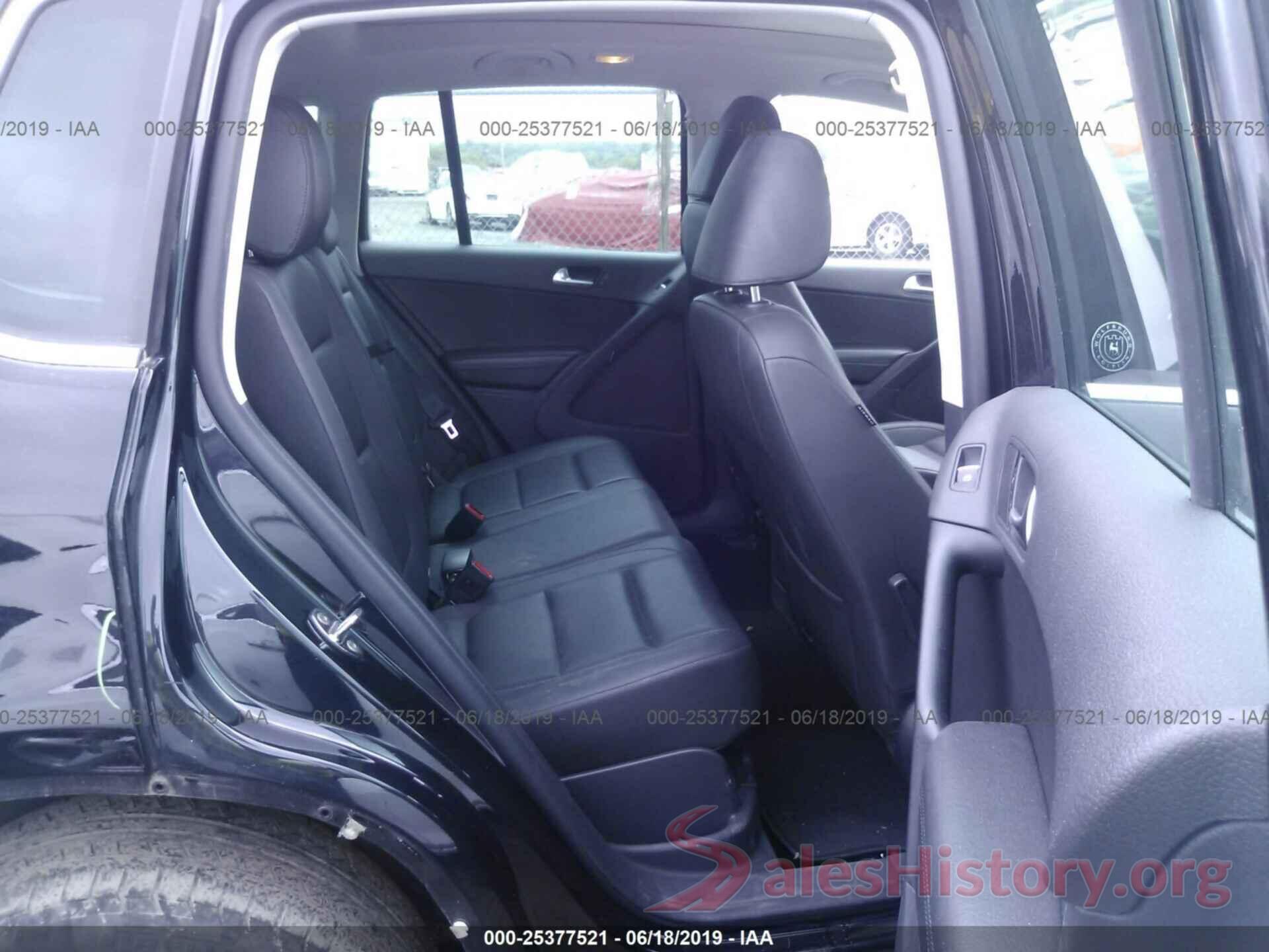 WVGSV7AX9HK004042 2017 VOLKSWAGEN TIGUAN