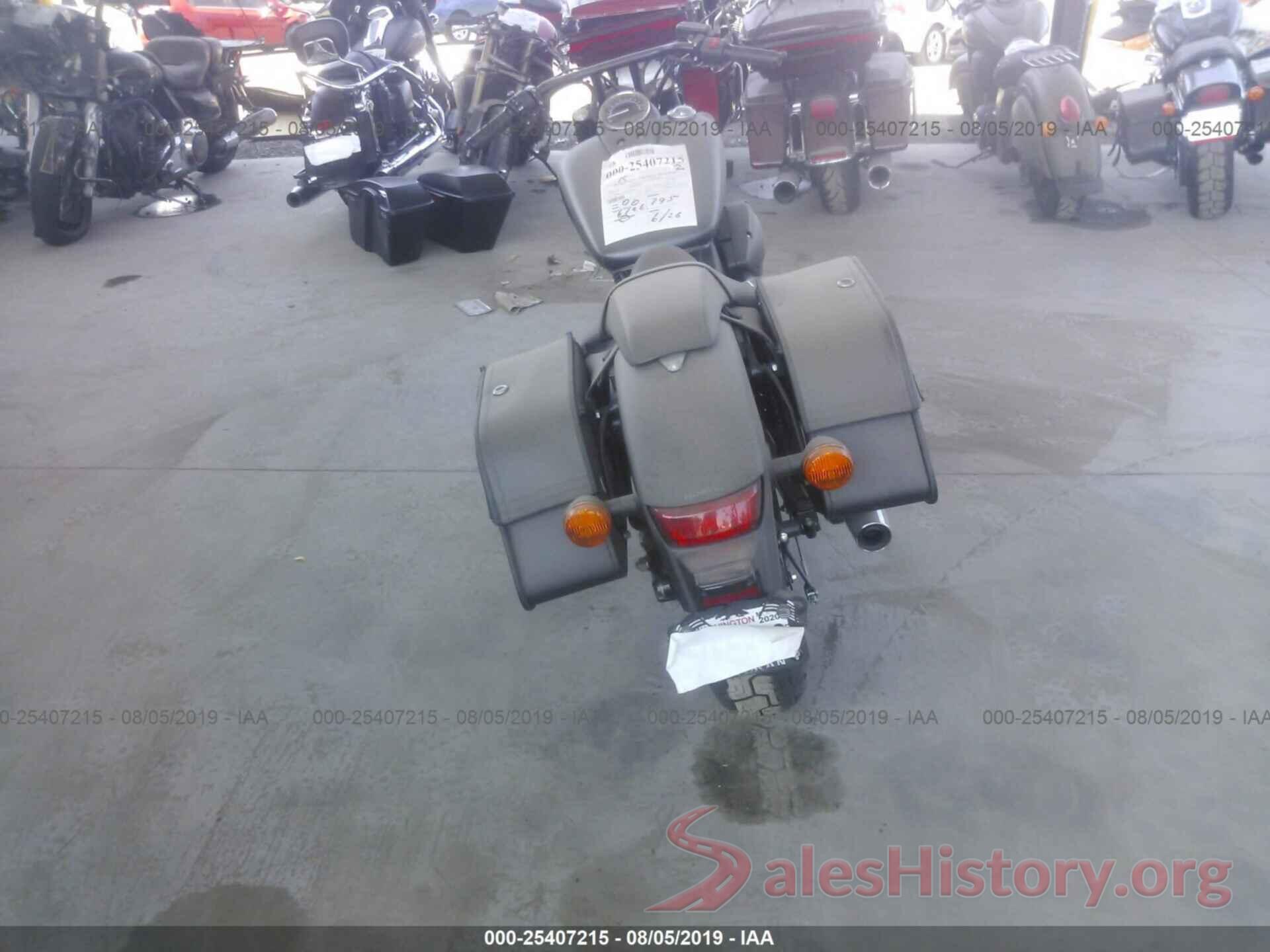 JH2RC5376JK800268 2018 HONDA VT750