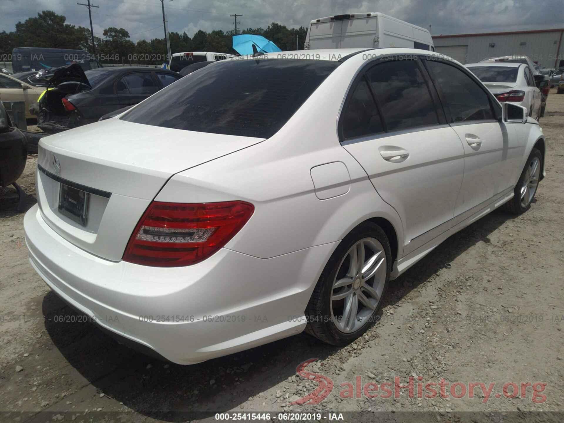 WDDGF4HB4EA933725 2014 MERCEDES-BENZ C