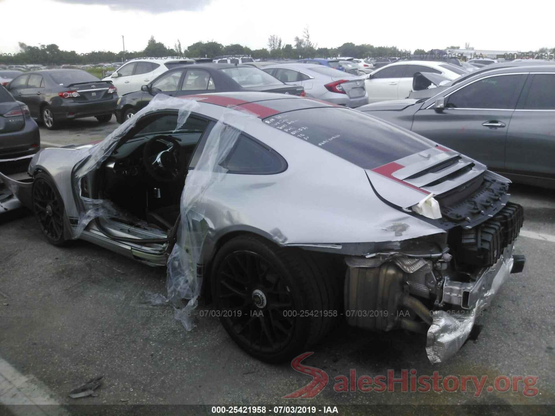 WP0AB2A90GS122640 2016 PORSCHE 911