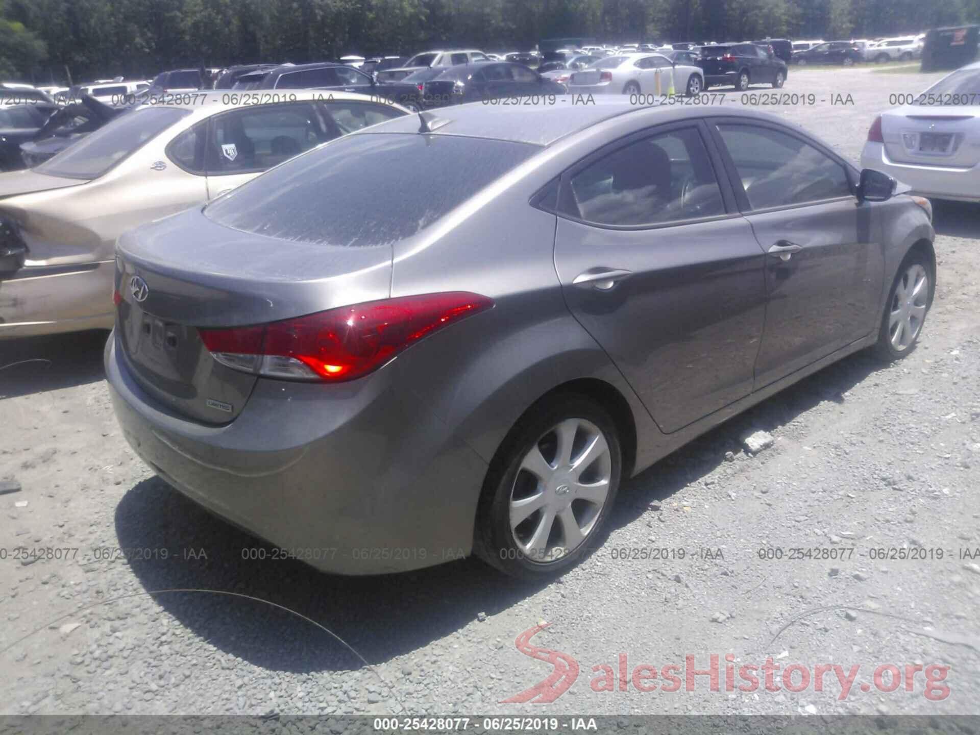 5NPDH4AEXDH171519 2013 HYUNDAI ELANTRA