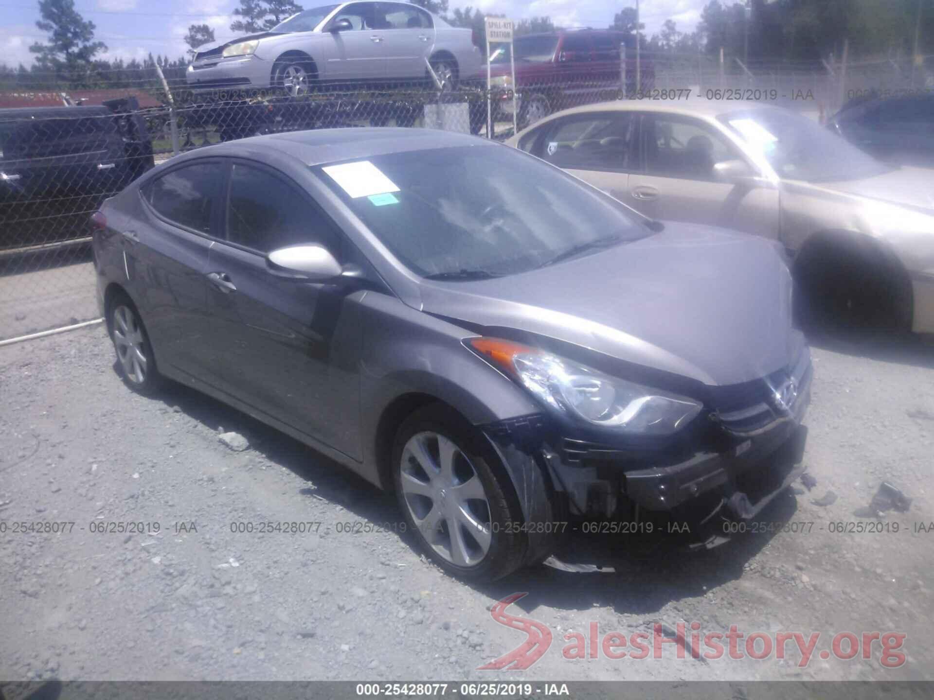 5NPDH4AEXDH171519 2013 HYUNDAI ELANTRA