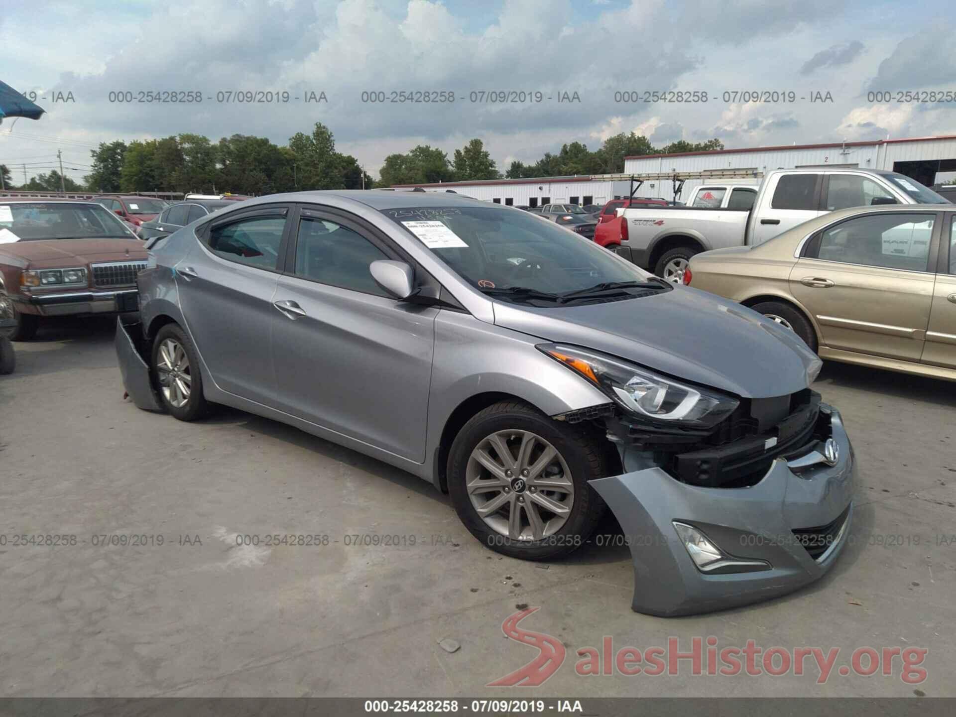 5NPDH4AE1FH621772 2015 HYUNDAI ELANTRA