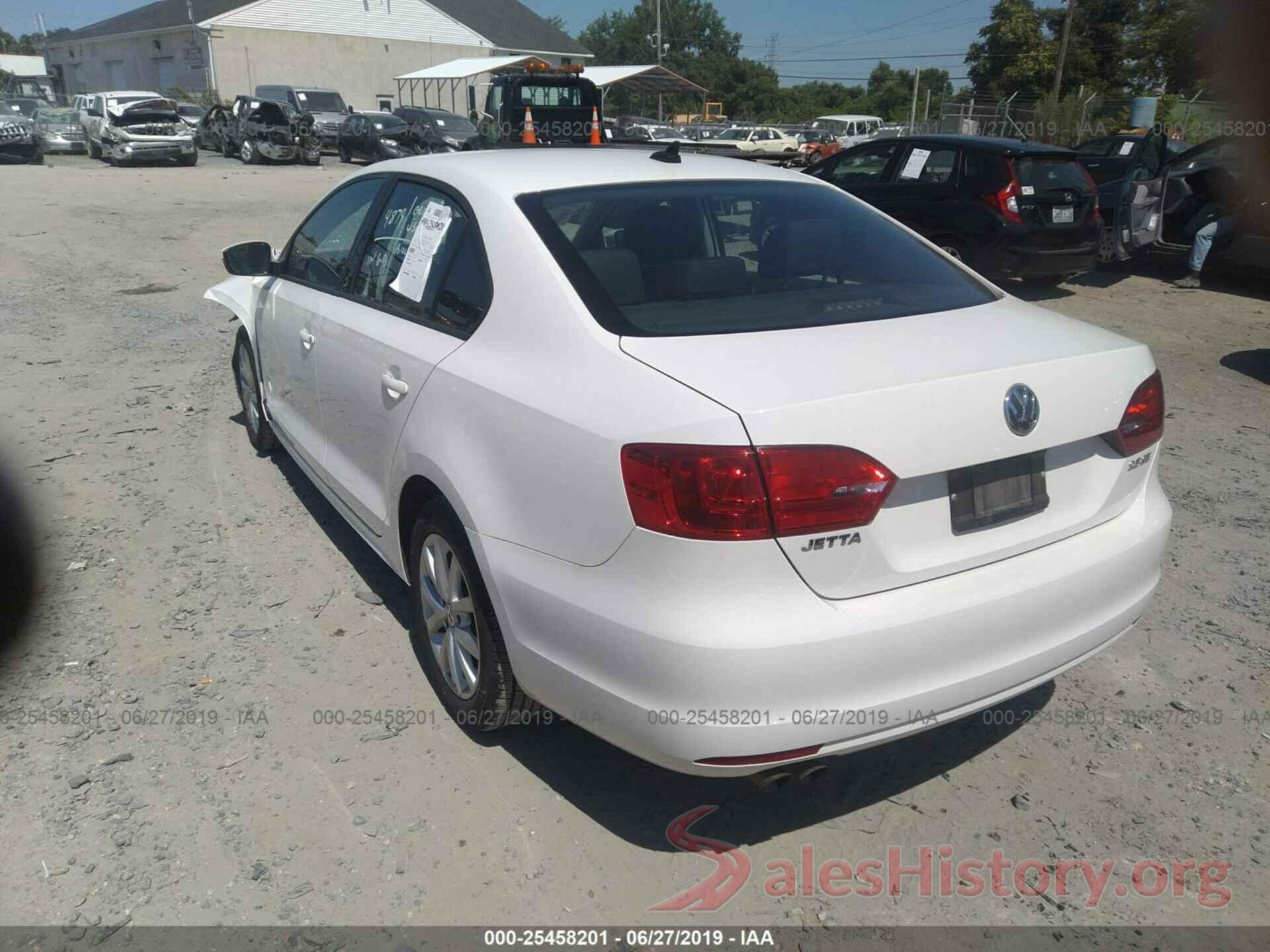 3VWDP7AJXCM066230 2012 VOLKSWAGEN JETTA