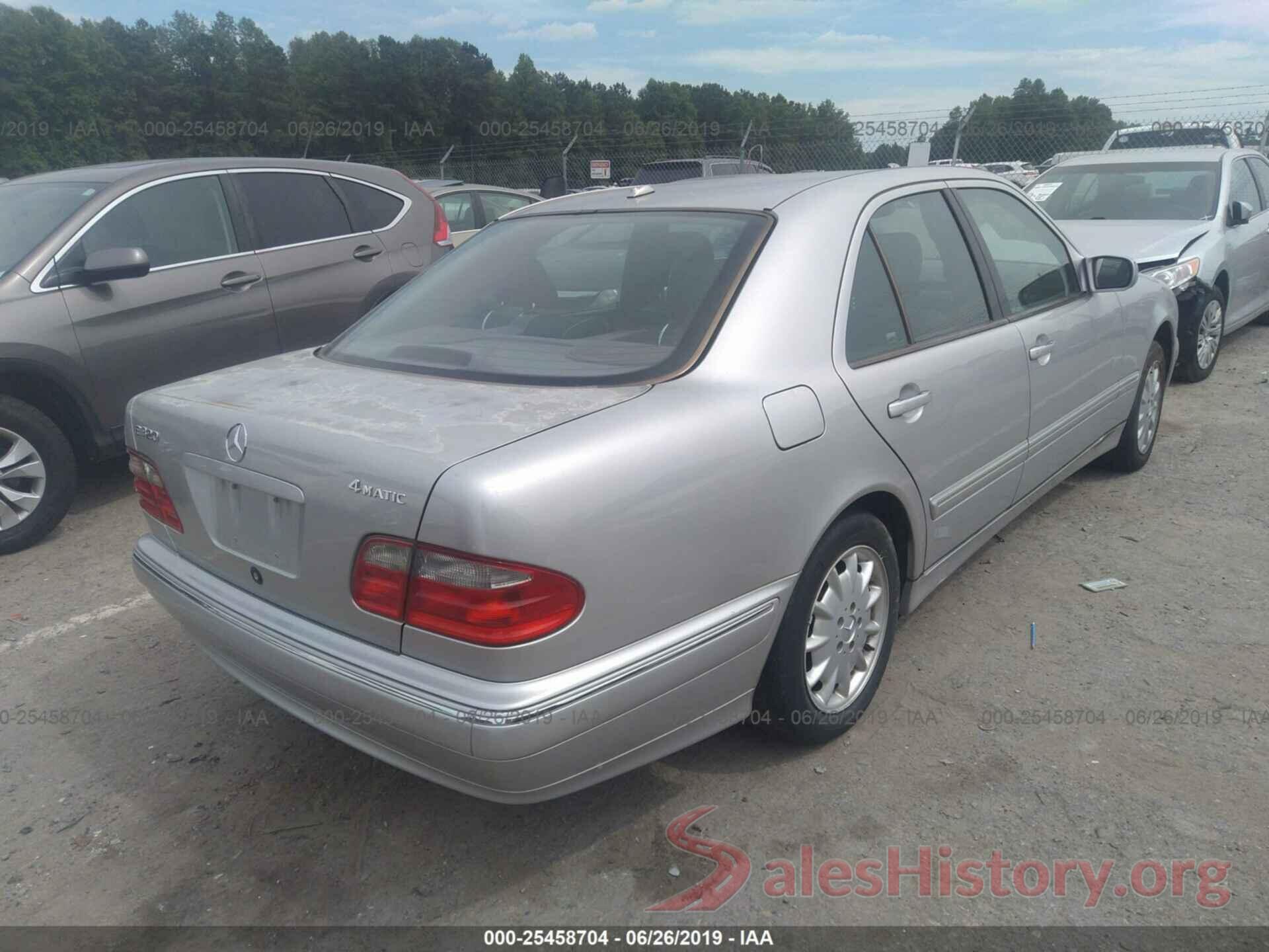 WDBJF82J31X056982 2001 MERCEDES-BENZ E