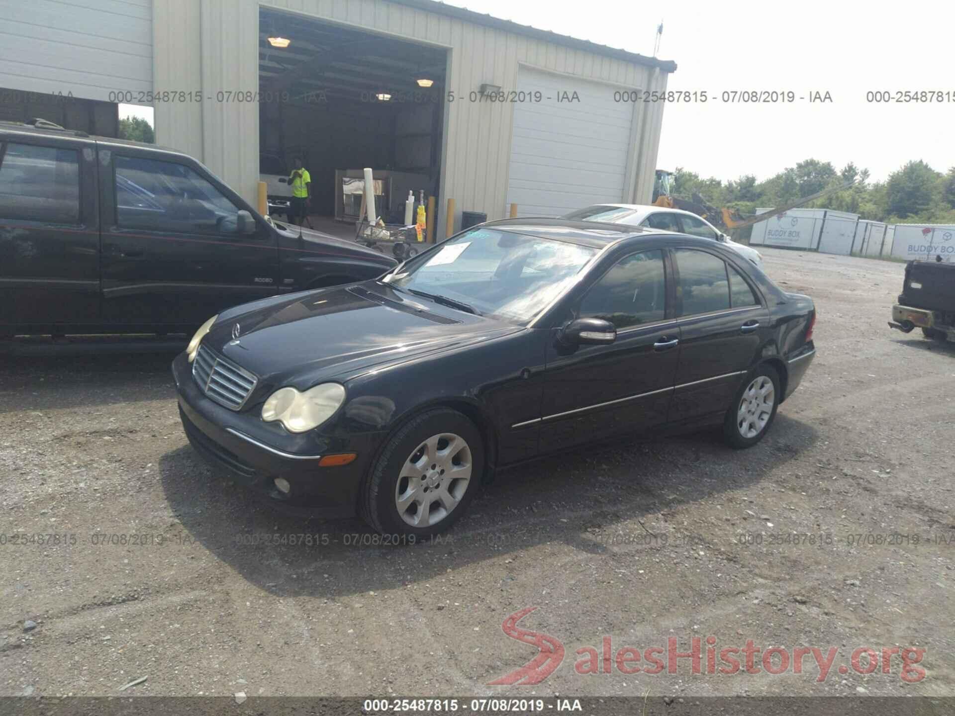 WDBRF61J25A759622 2005 MERCEDES-BENZ C