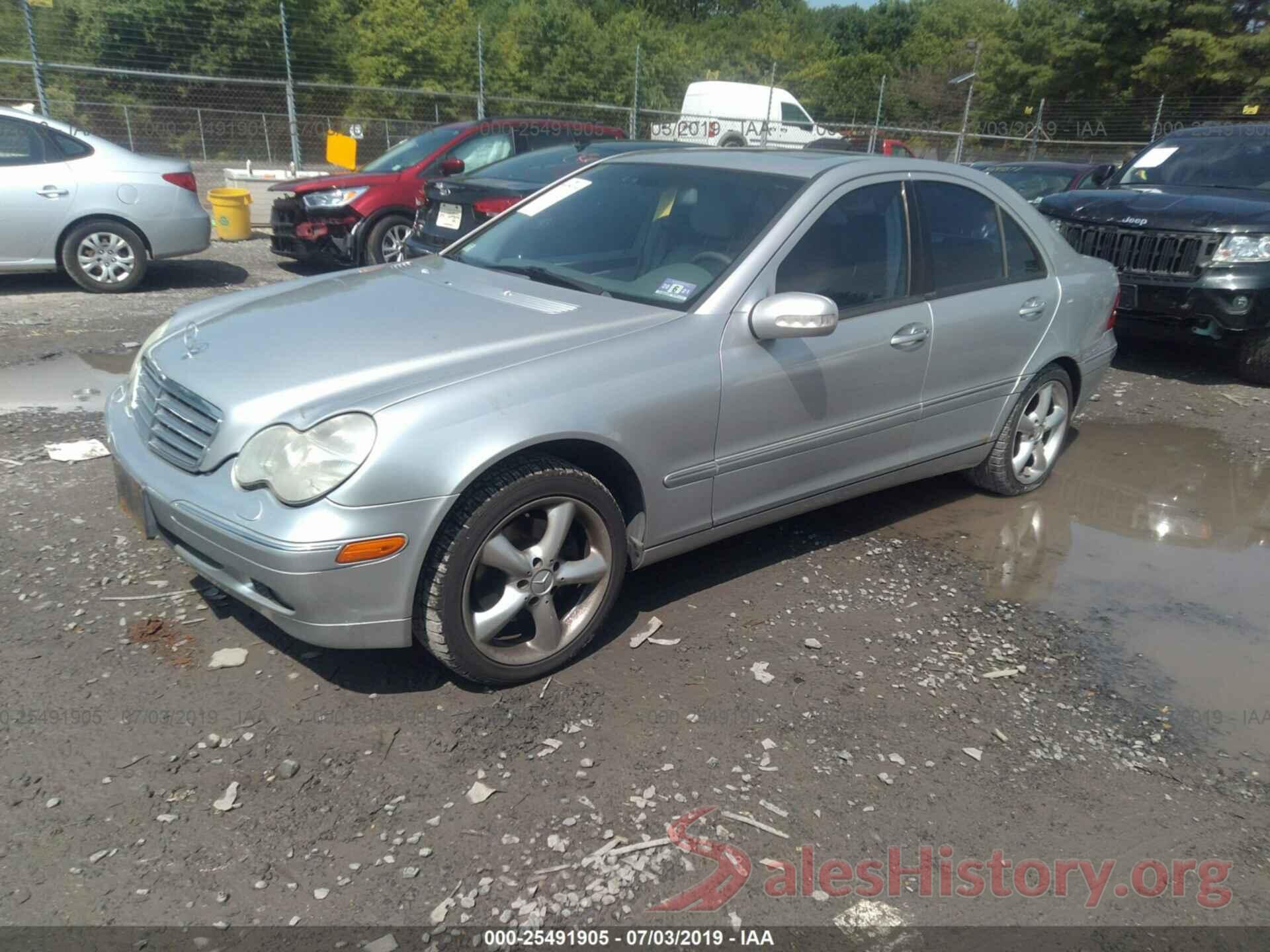 WDBRF64J52F191697 2002 MERCEDES-BENZ C