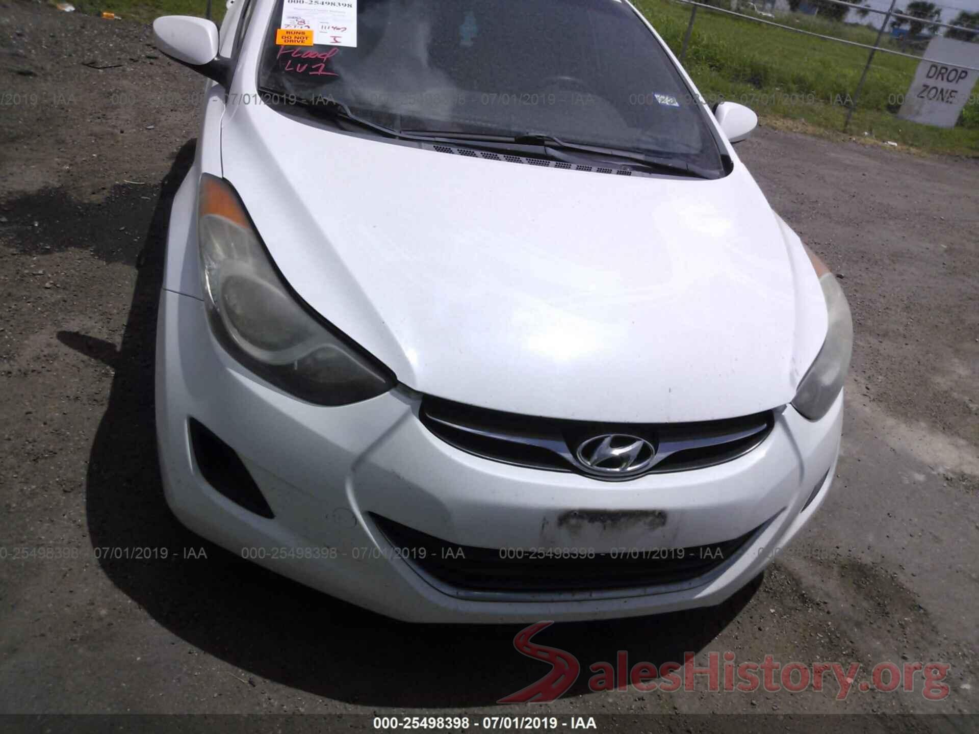 5NPDH4AE6DH158668 2013 HYUNDAI ELANTRA