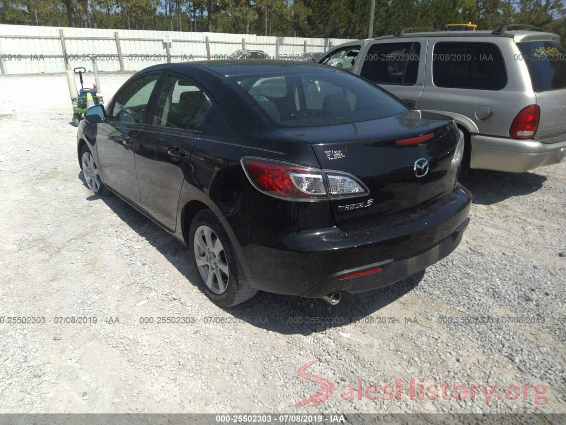 JM1BL1VF3B1439189 2011 MAZDA 3