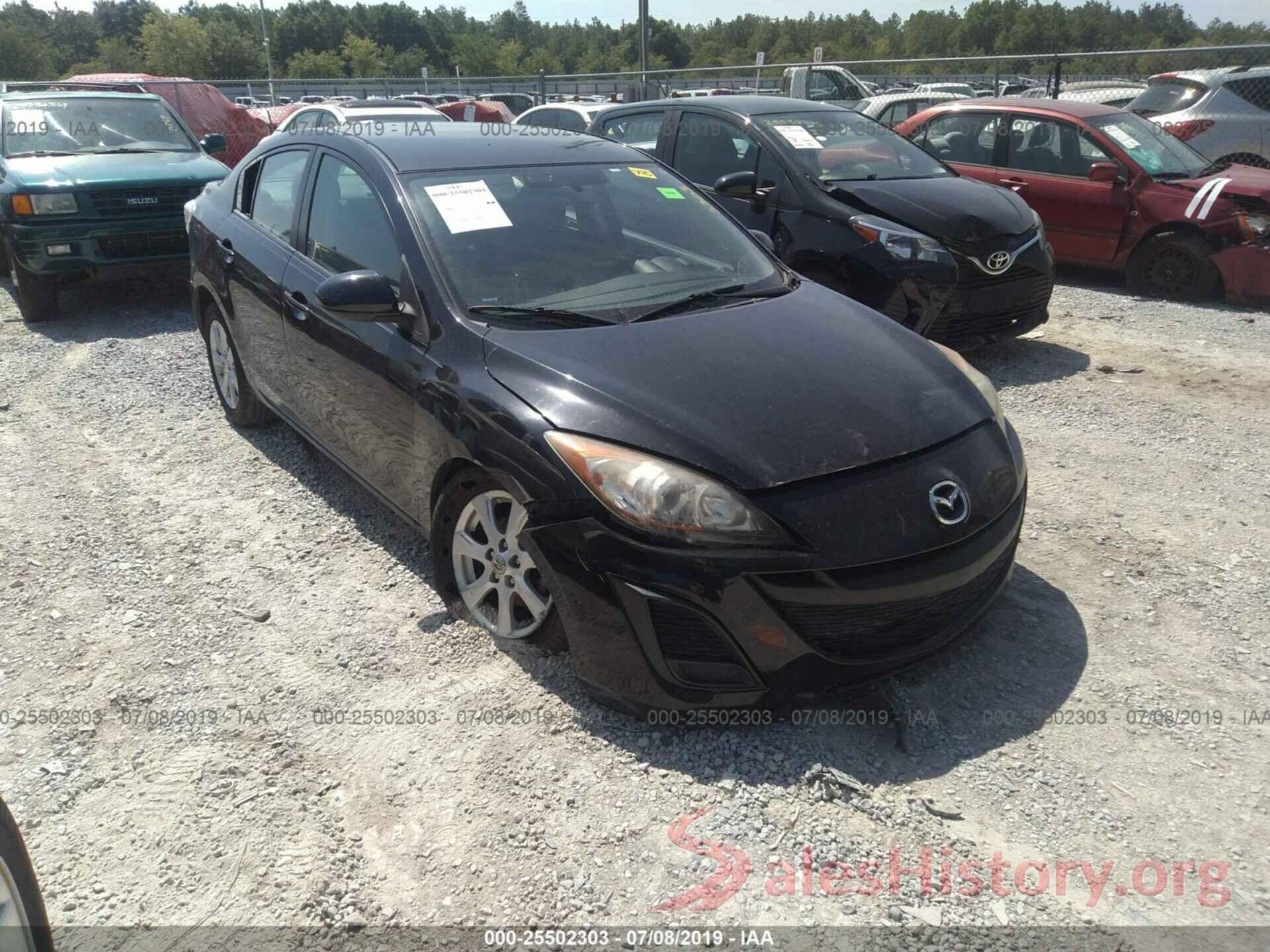 JM1BL1VF3B1439189 2011 MAZDA 3