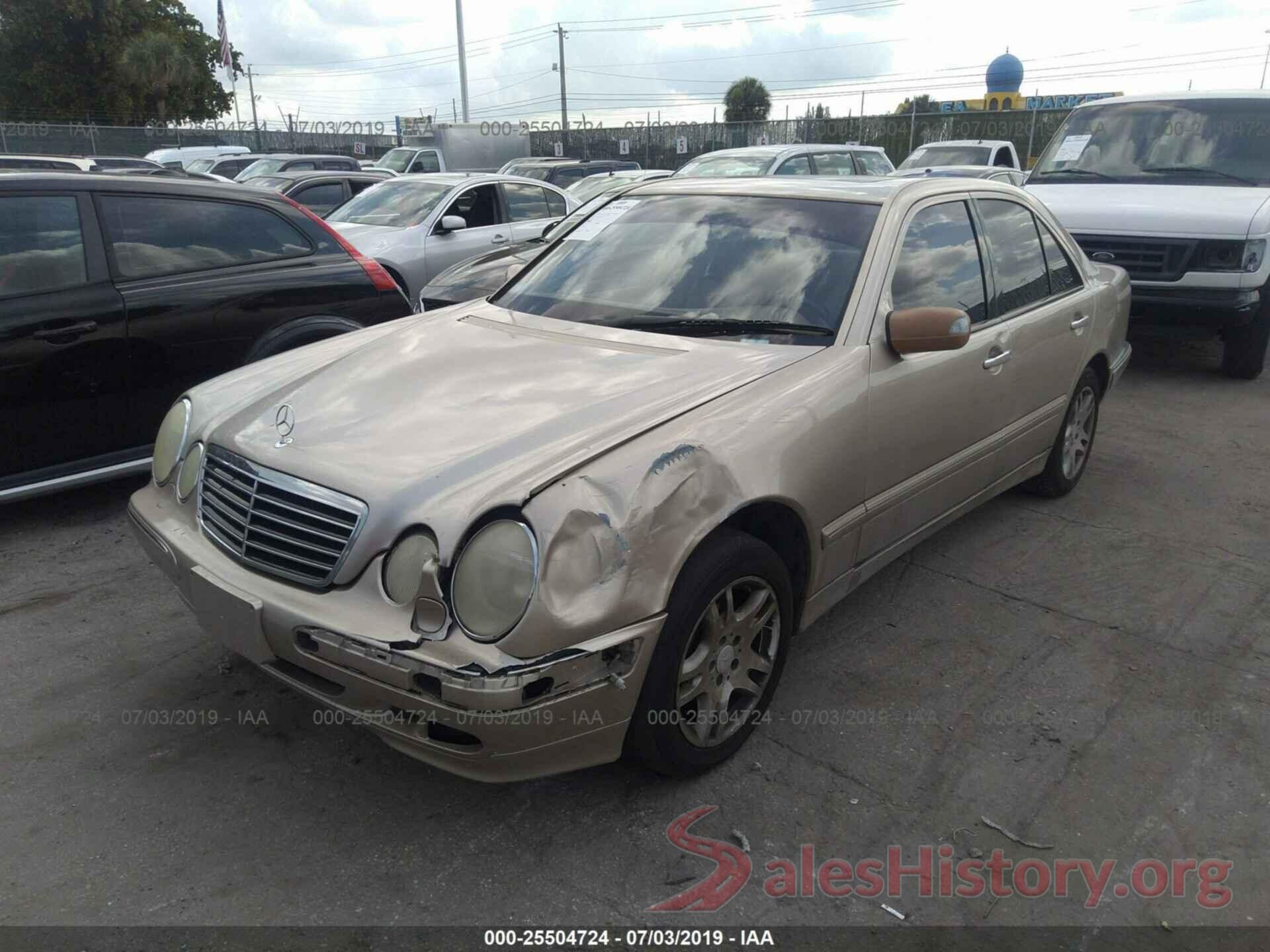 WDBJF82J81X047520 2001 MERCEDES-BENZ E