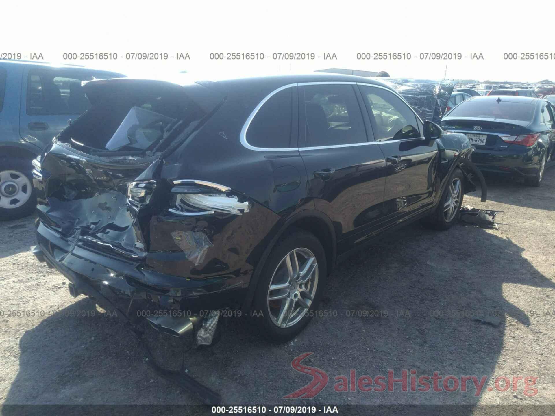 WP1AF2A23GKA41234 2016 PORSCHE CAYENNE