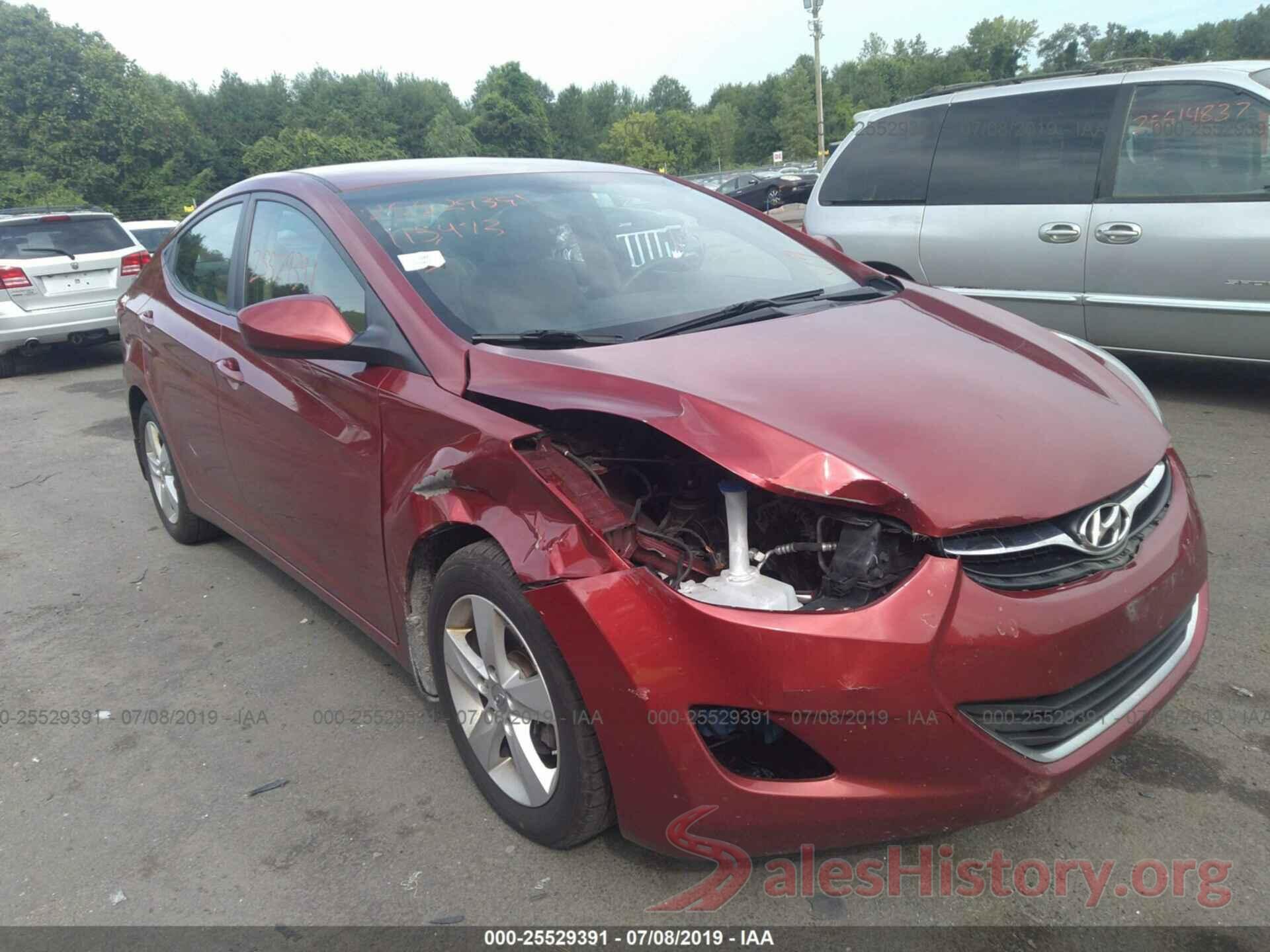 5NPDH4AE5DH195744 2013 HYUNDAI ELANTRA