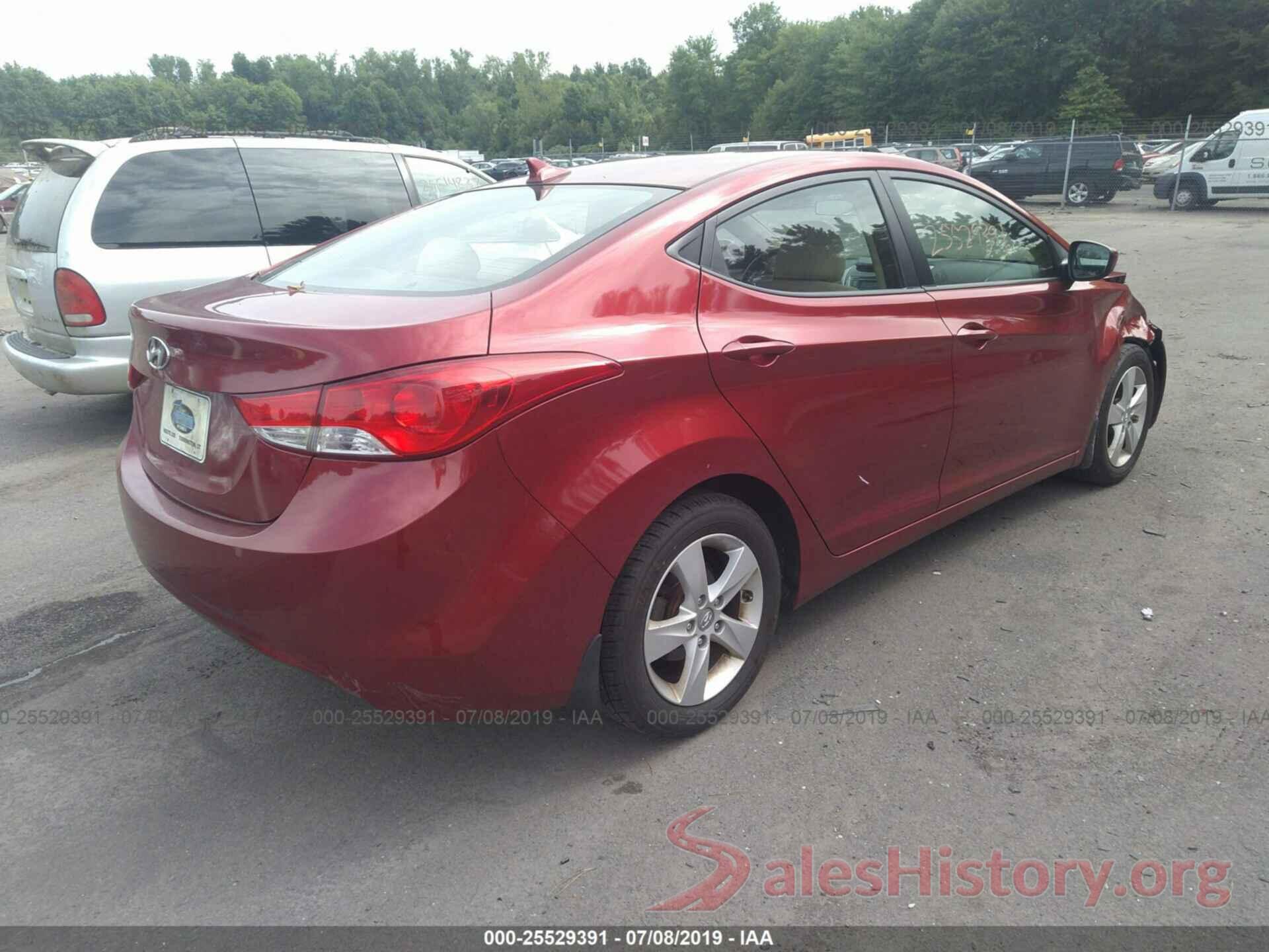 5NPDH4AE5DH195744 2013 HYUNDAI ELANTRA