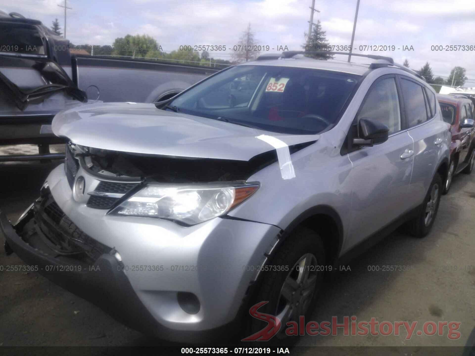 2T3BFREV5DW070174 2013 TOYOTA RAV4