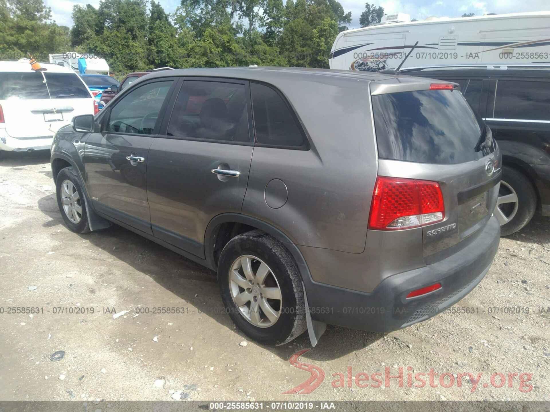 5XYKTCA17BG090091 2011 KIA SORENTO