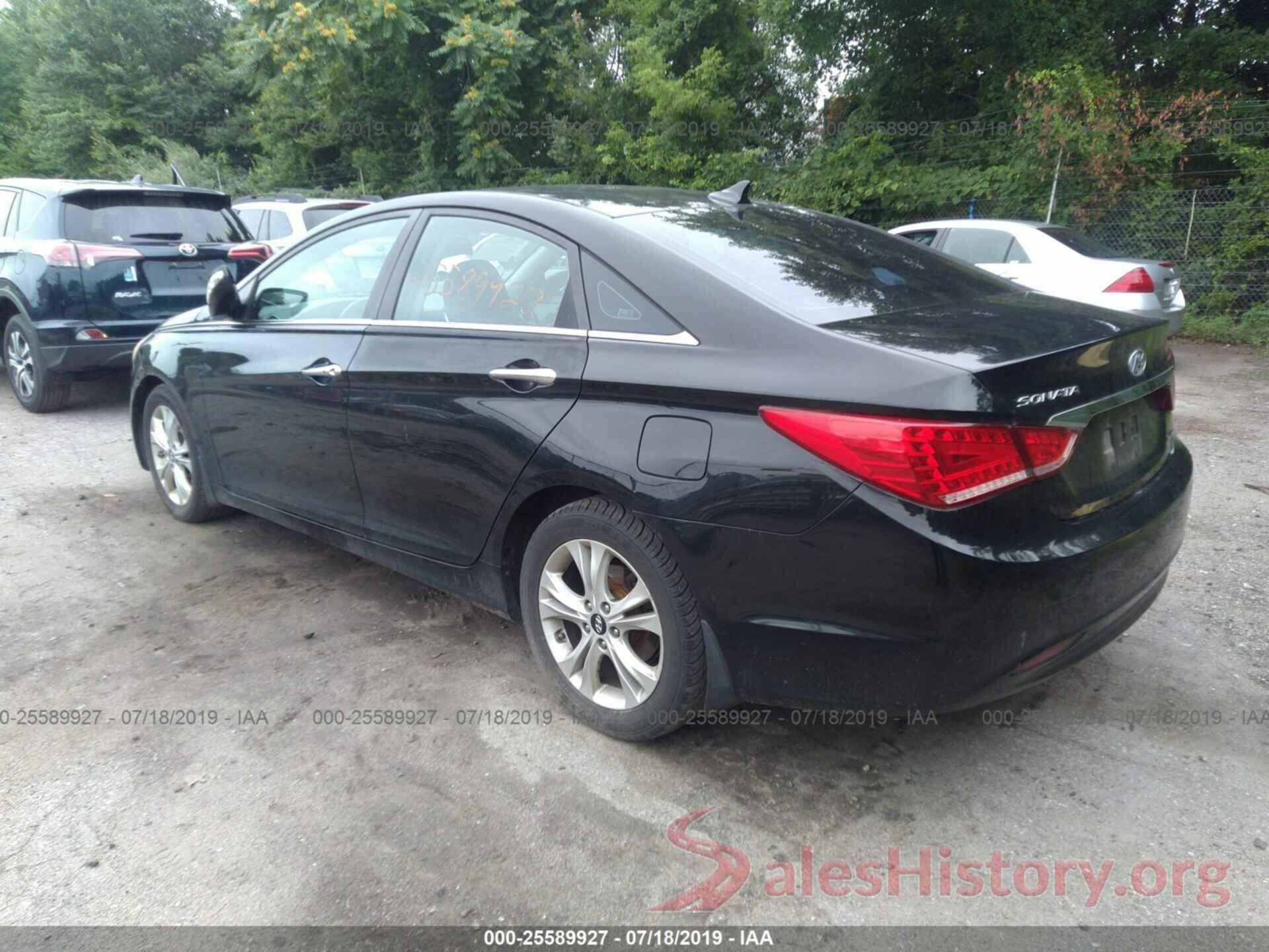 5NPEC4AC7BH179804 2011 HYUNDAI SONATA