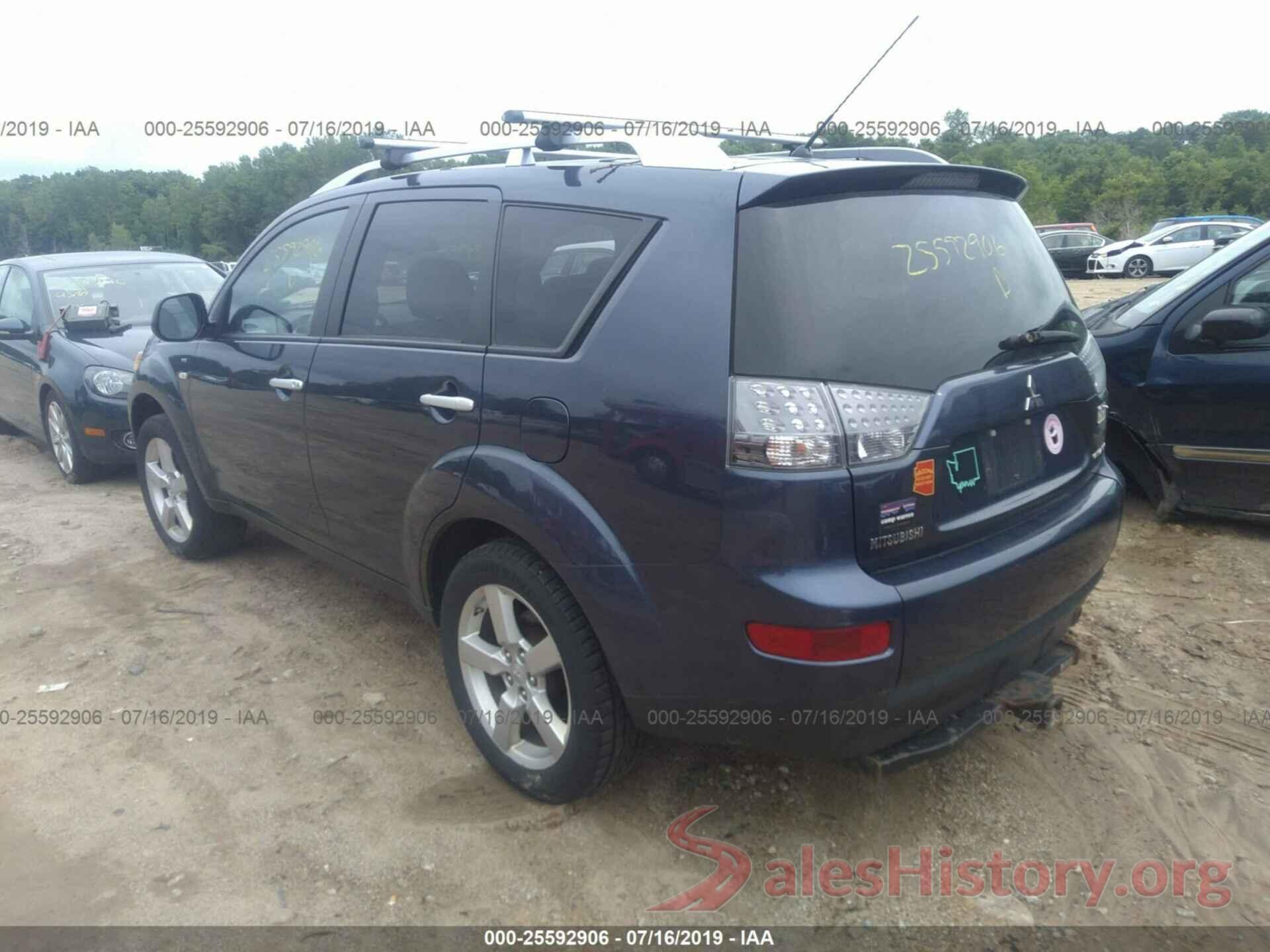 JA4MT41XX8Z010404 2008 MITSUBISHI OUTLANDER