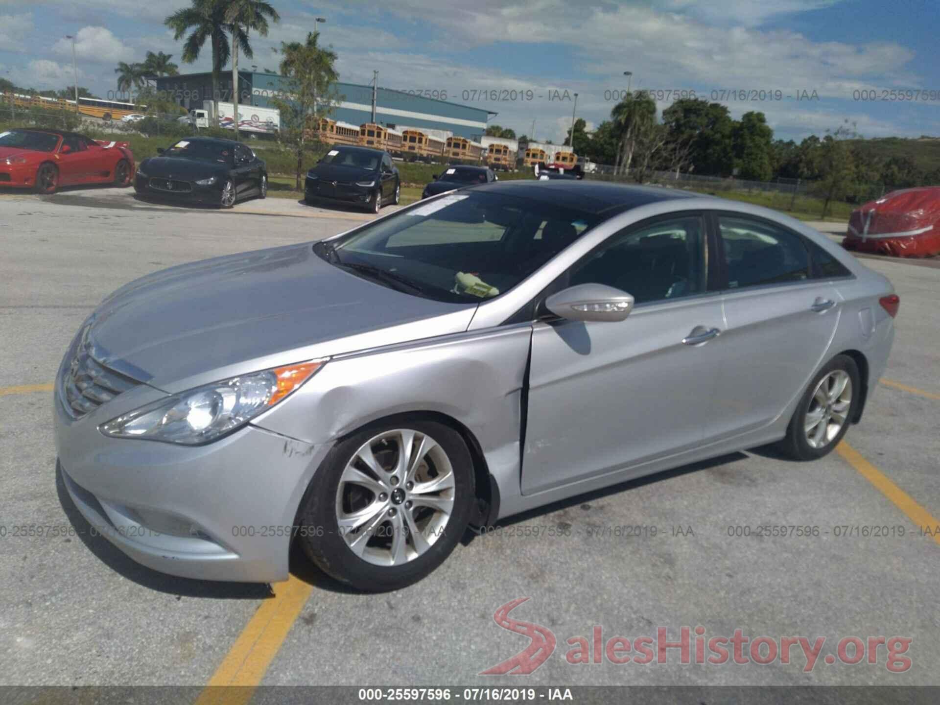 5NPEC4AC1CH393561 2012 HYUNDAI SONATA