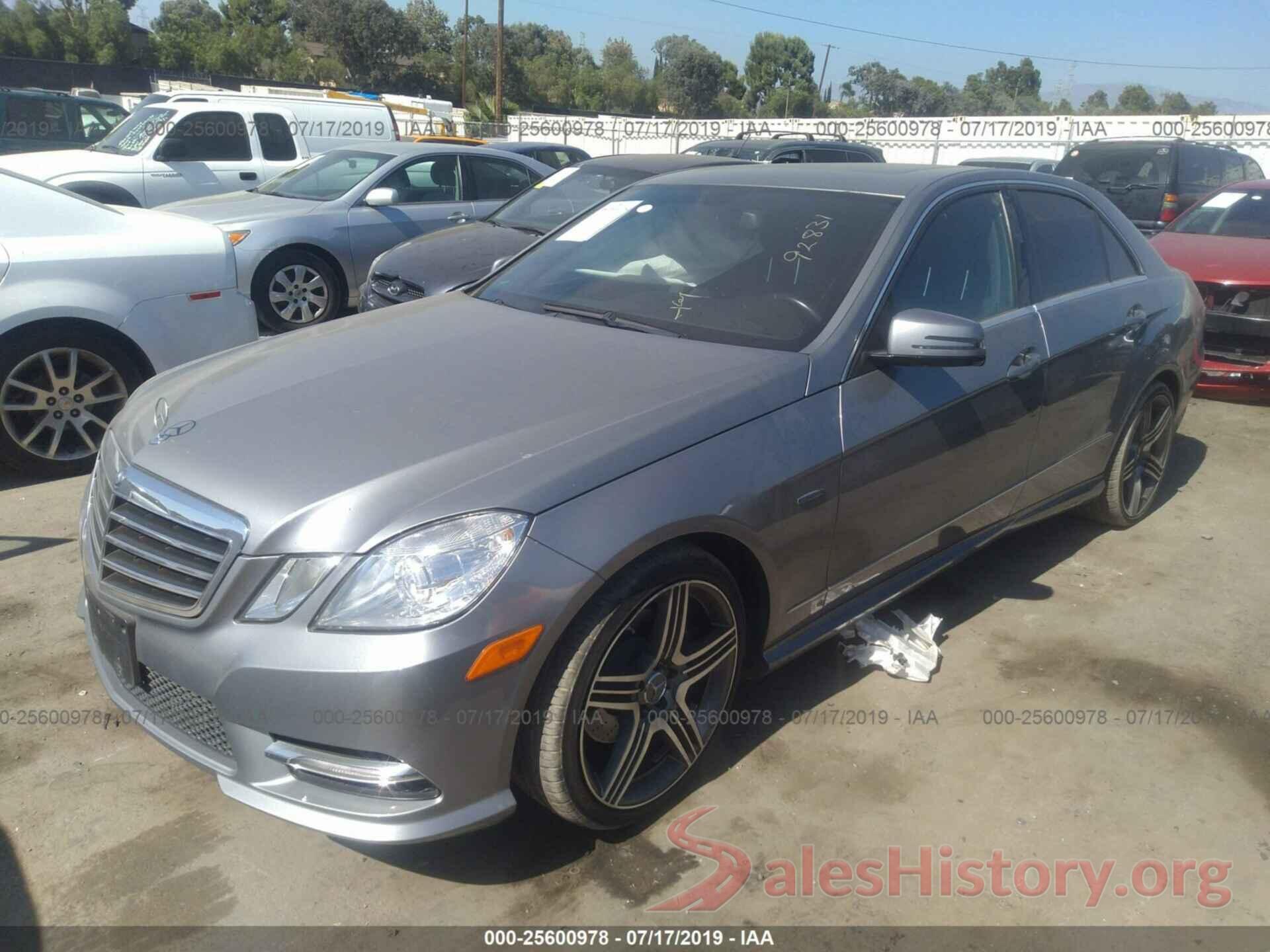 WDDHF5KBXCA557757 2012 MERCEDES-BENZ E