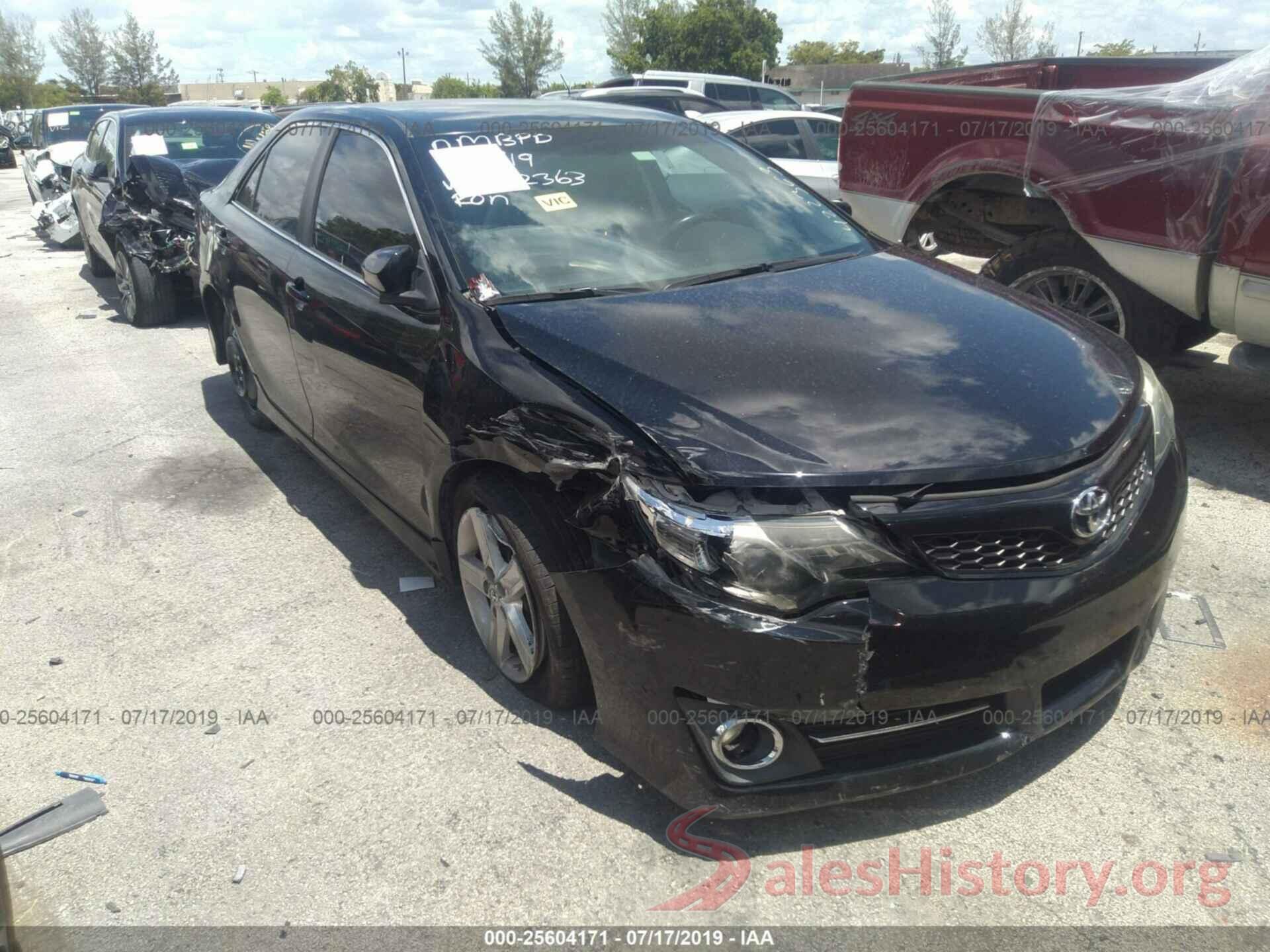 4T1BF1FK5EU422363 2014 TOYOTA CAMRY